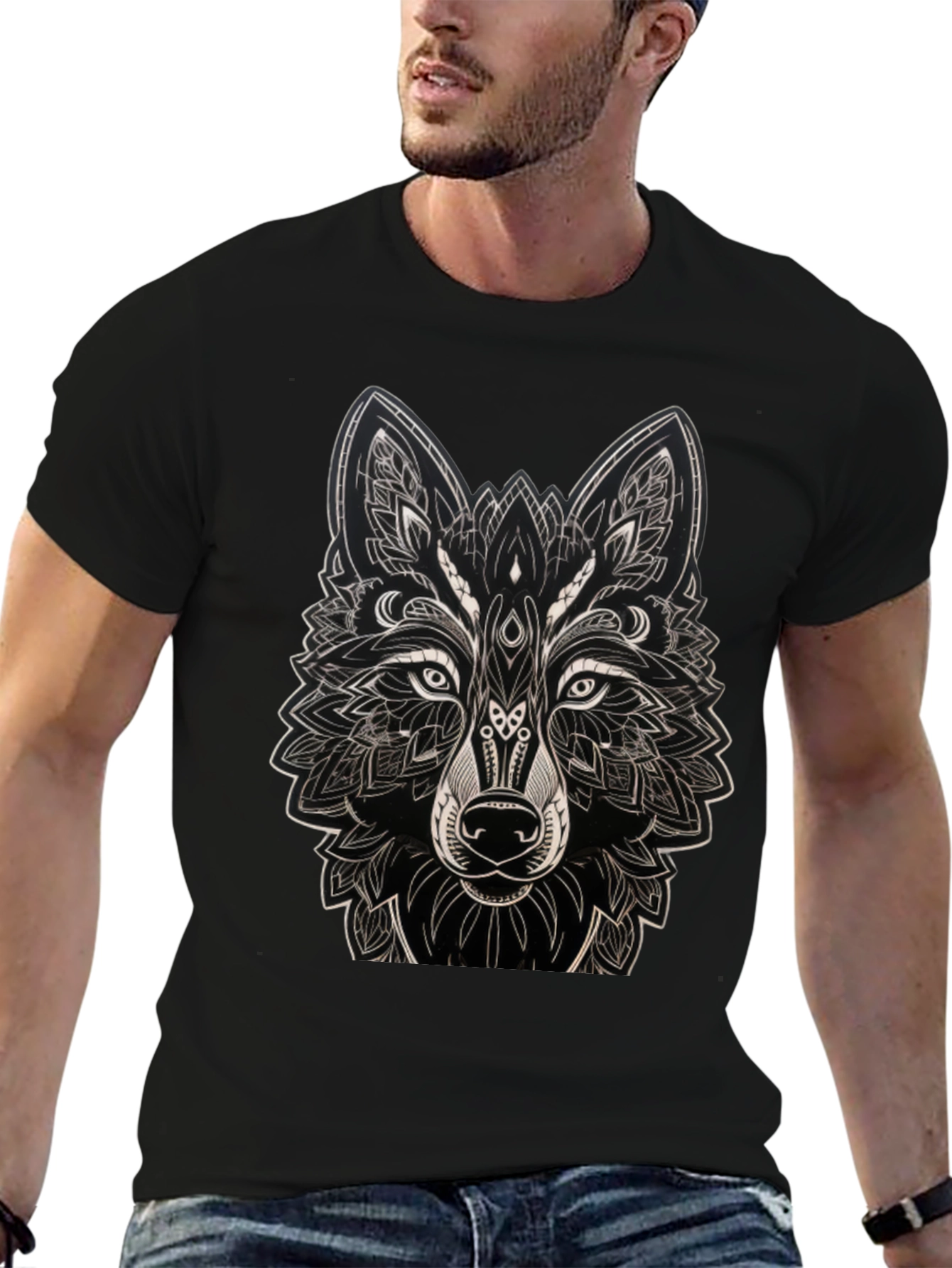 Camiseta Negra con Diseño de Lobo Mandala