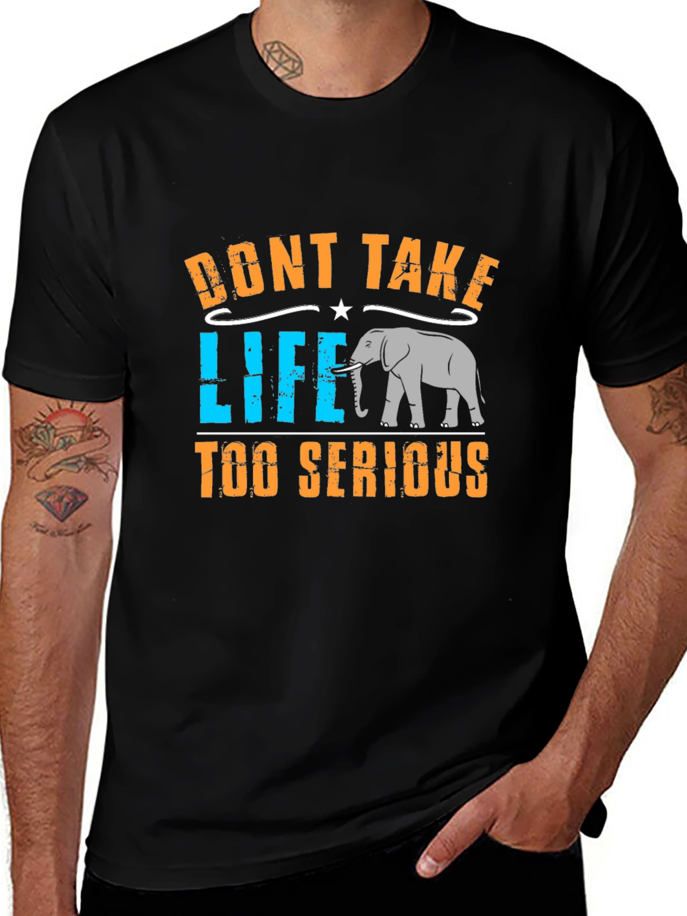 Camiseta Negra con Diseño de Elefante y Frase Motivacional