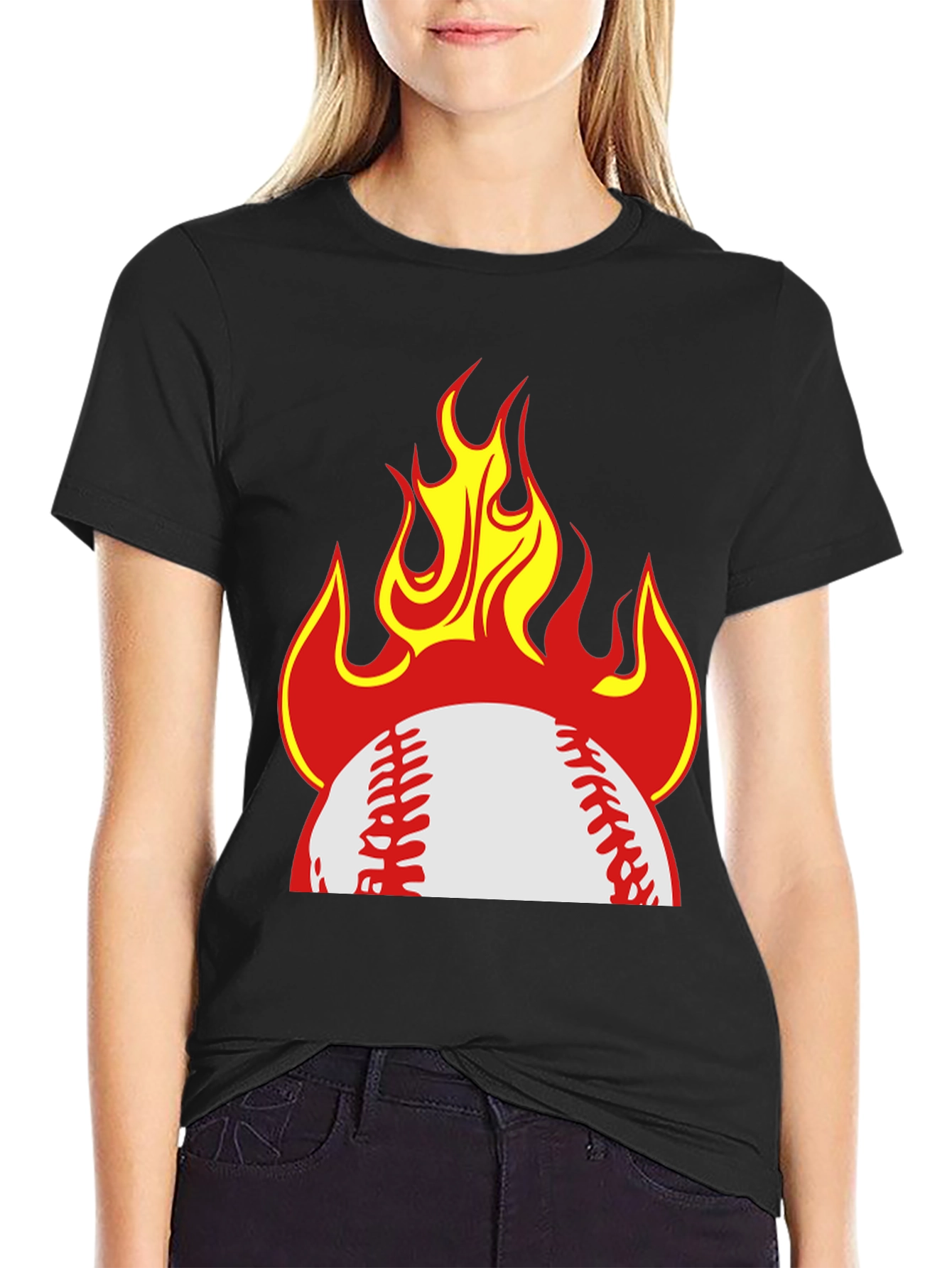 Camiseta Negra con Diseño de Béisbol en Llamas