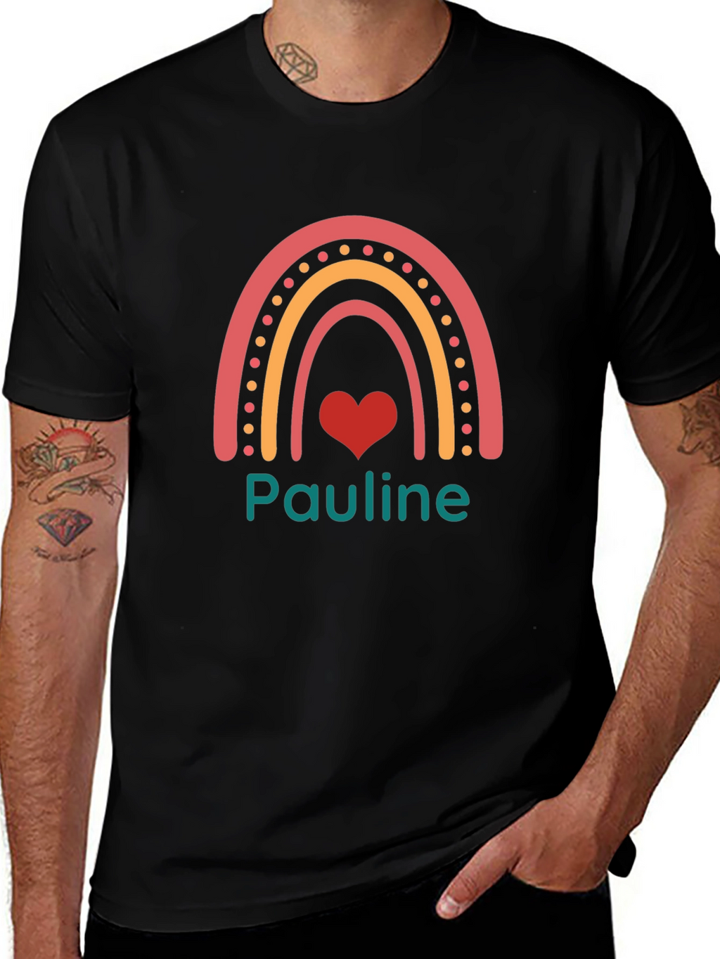Camiseta Negra con Arcoíris y Nombre Pauline