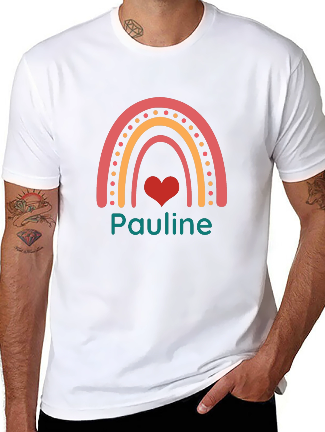 Camiseta Negra con Arcoíris y Nombre Pauline