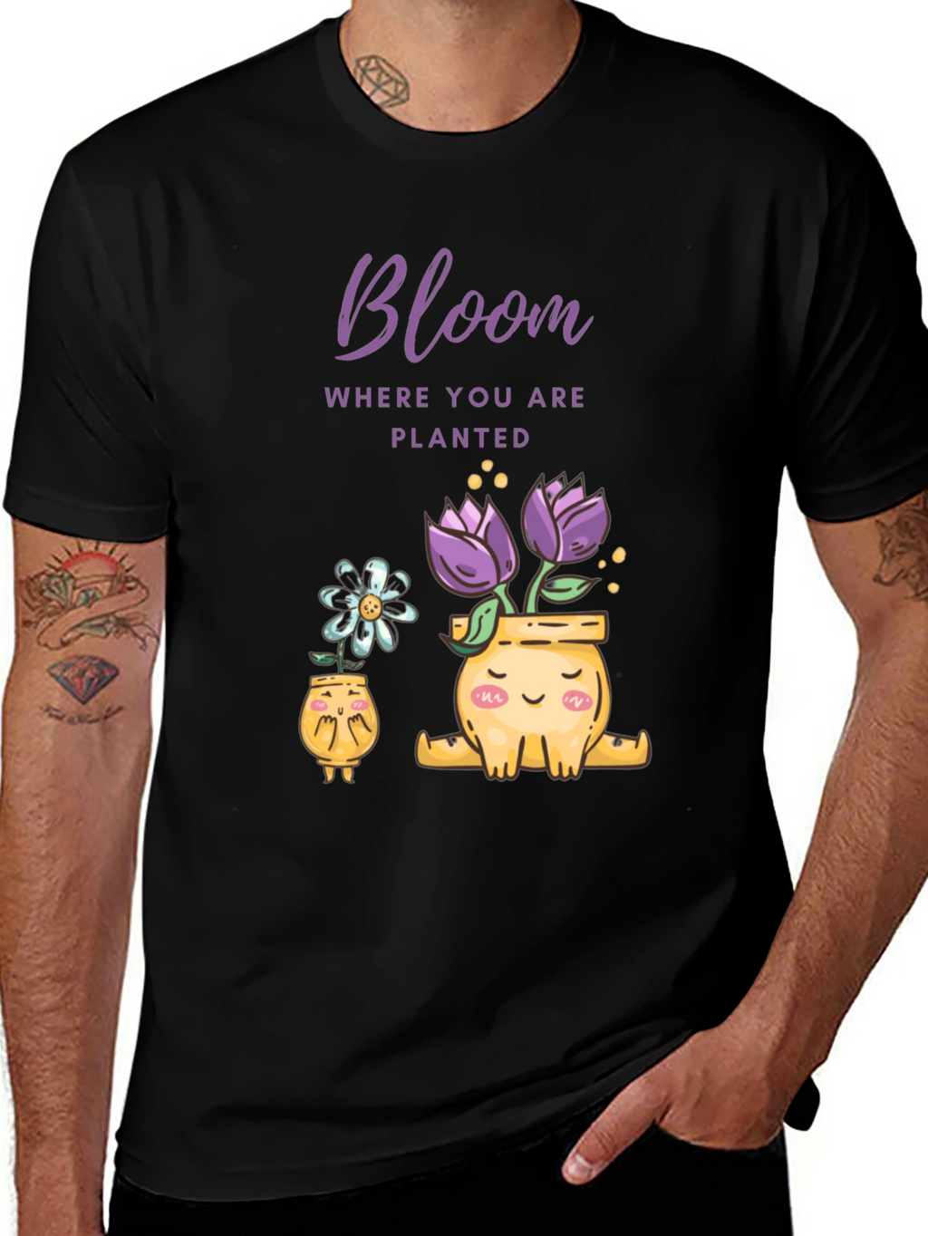 Camiseta Negra Bloom Flores en Macetas