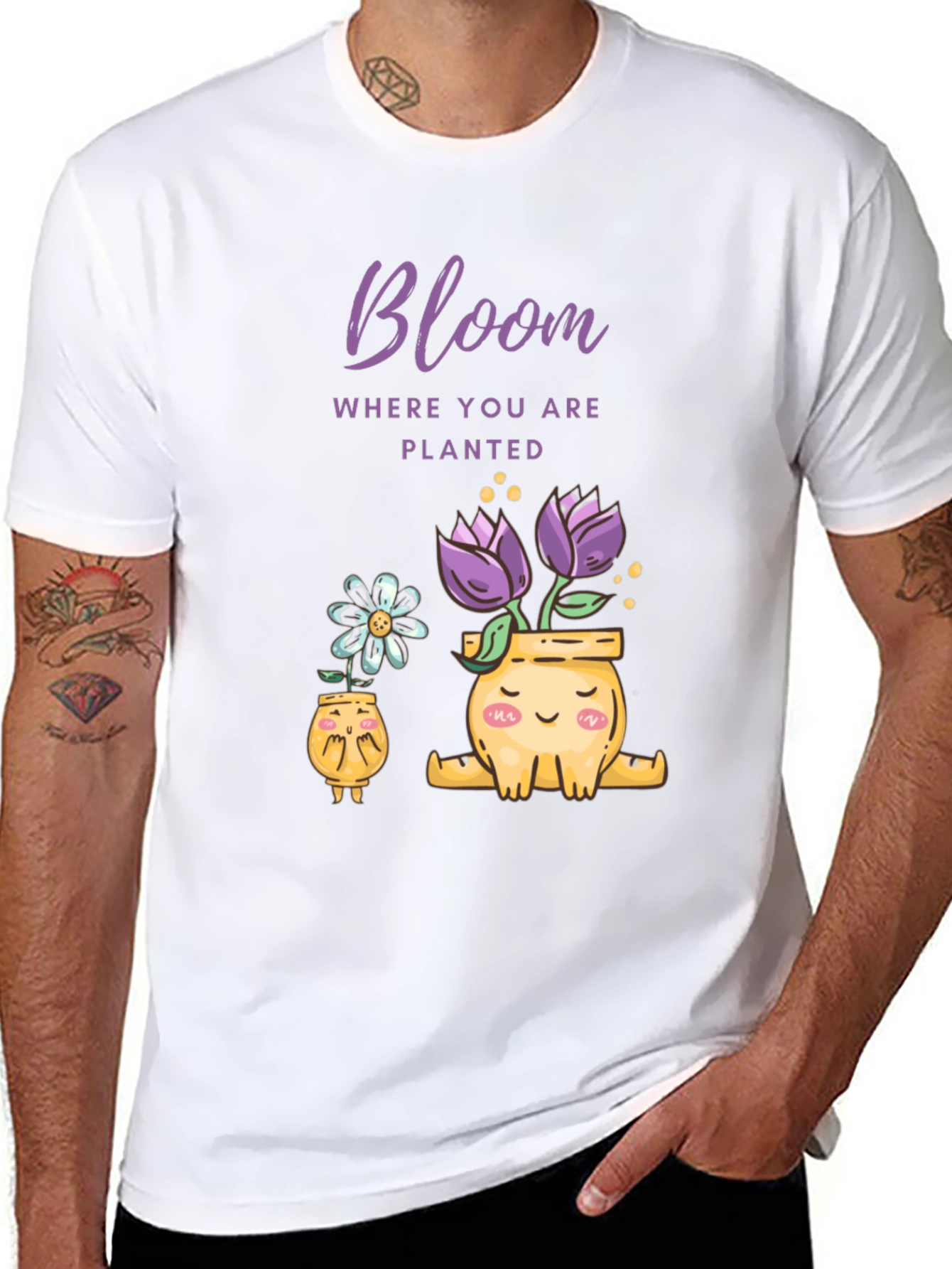 Camiseta Negra Bloom Flores en Macetas