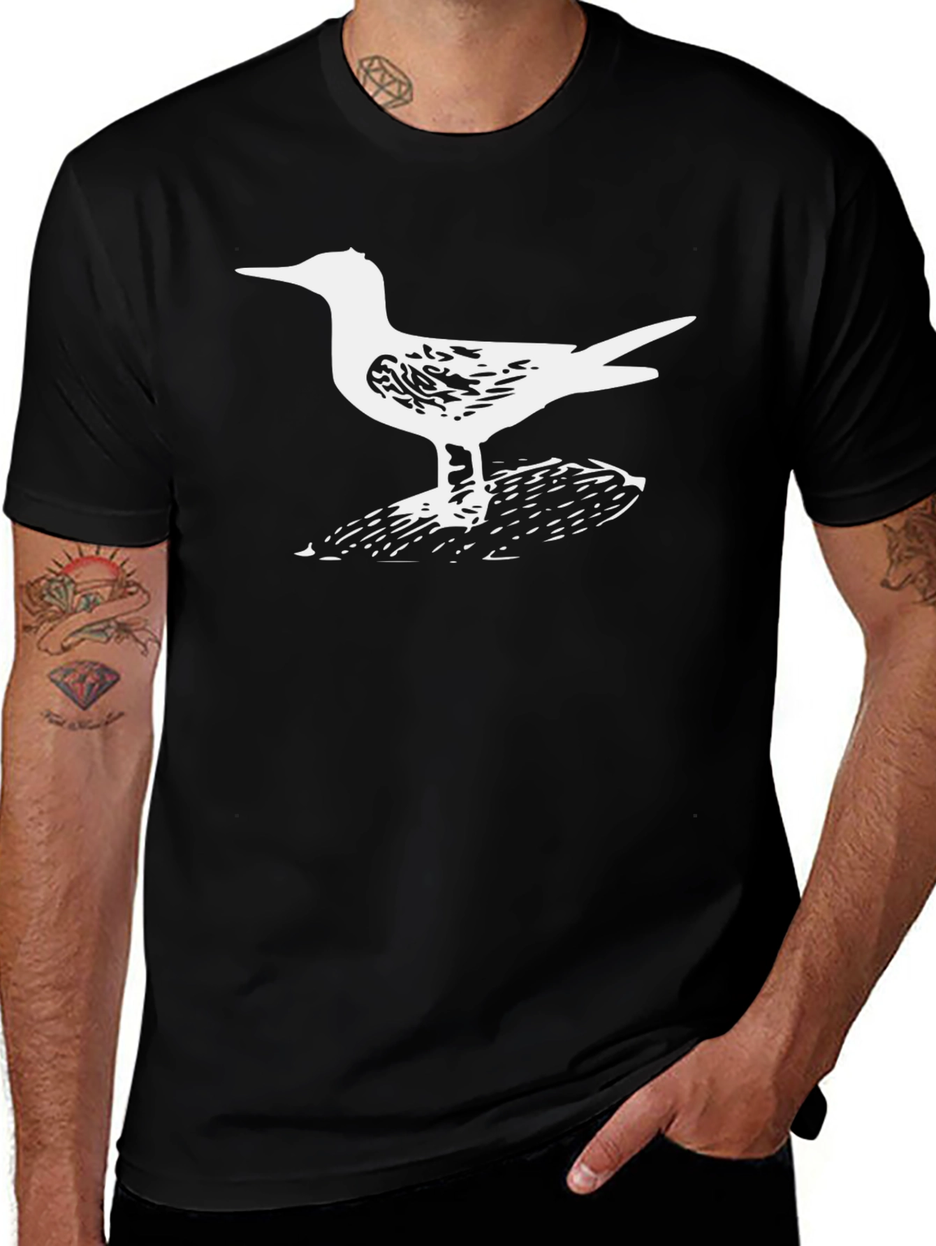 Camiseta Negra con Diseño de Gaviota