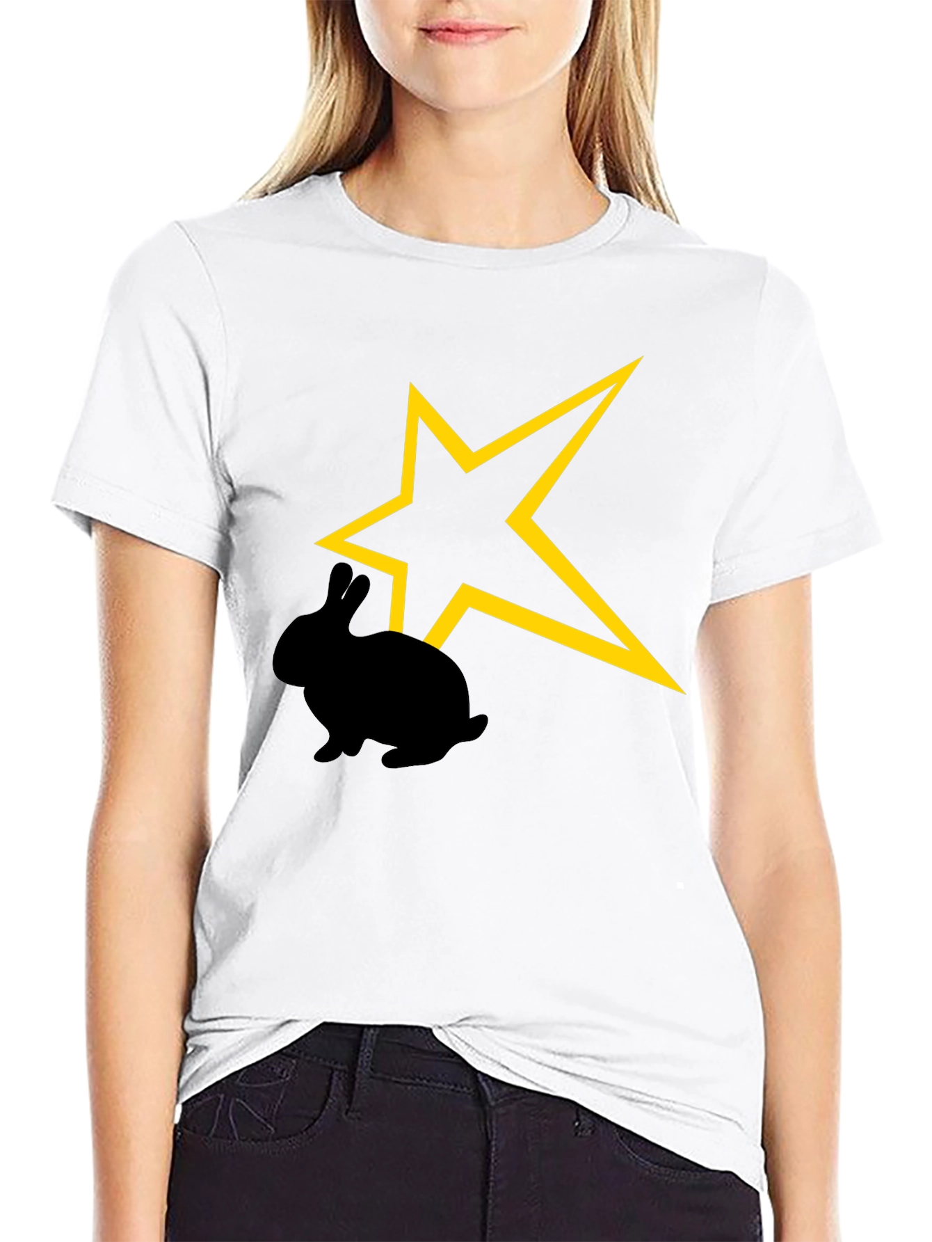 Camiseta Negra con Conejo y Estrella Amarilla