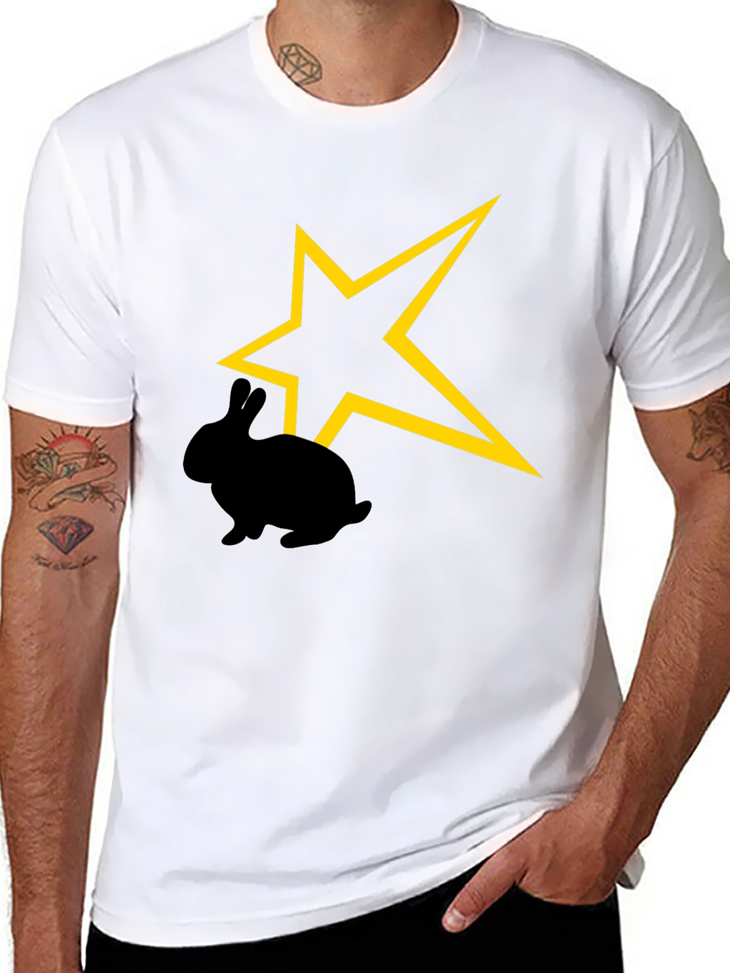 Camiseta Negra con Conejo y Estrella Amarilla
