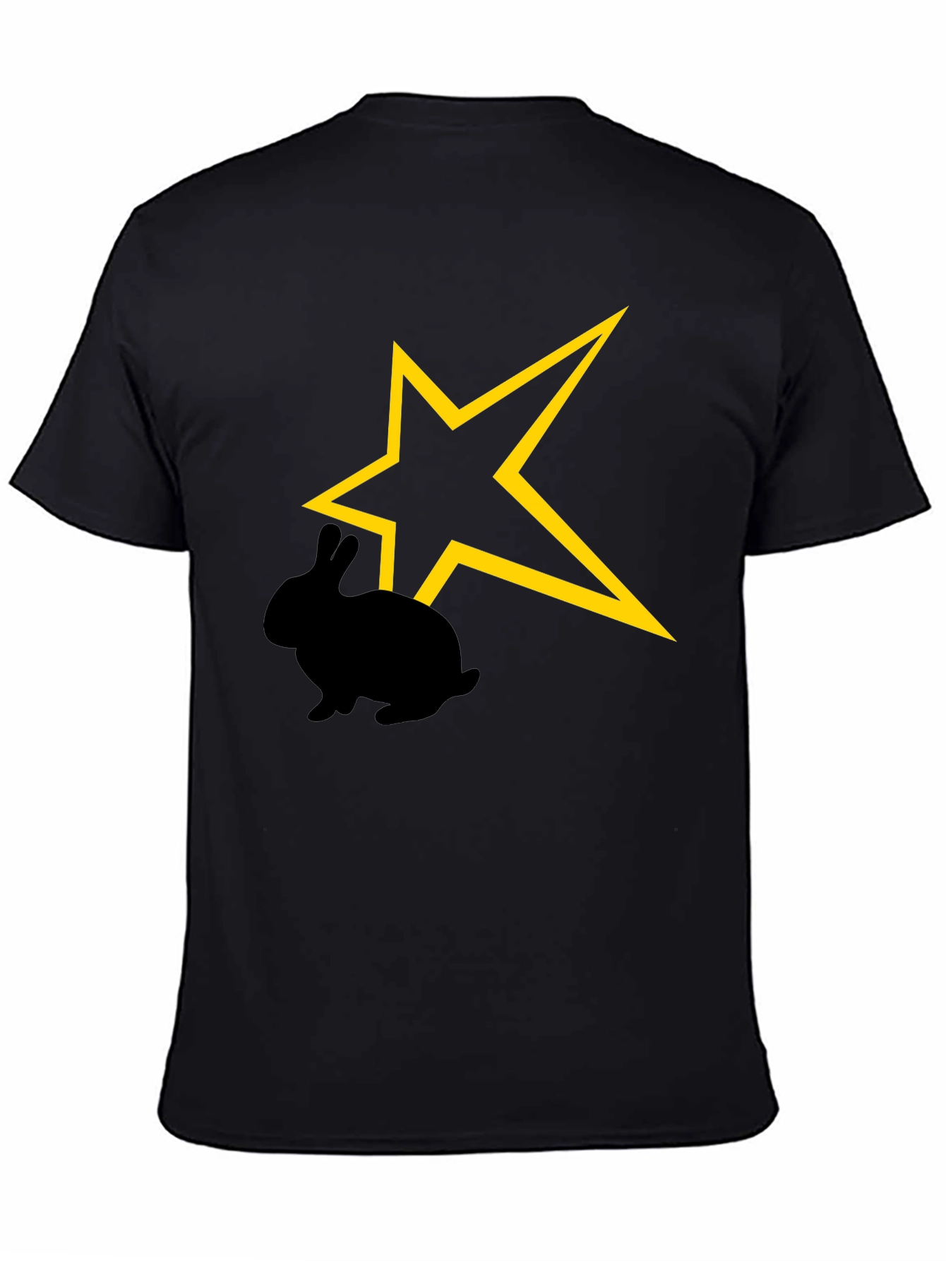 Camiseta Negra con Conejo y Estrella Amarilla
