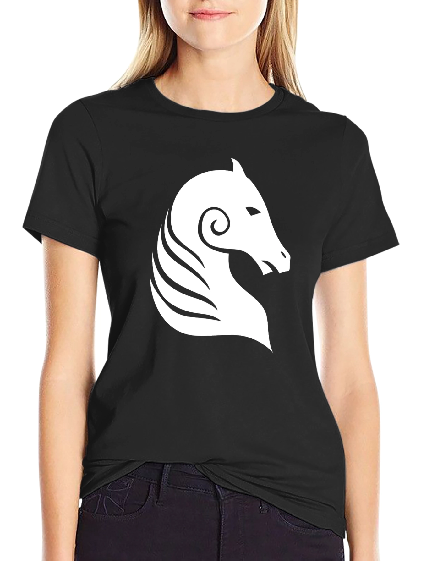 Camiseta Negra con Diseño de Cabeza de Caballo Blanco