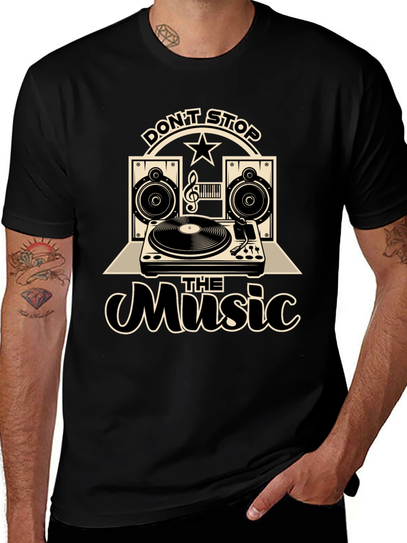 Camiseta Negra con Diseño de Música Vintage