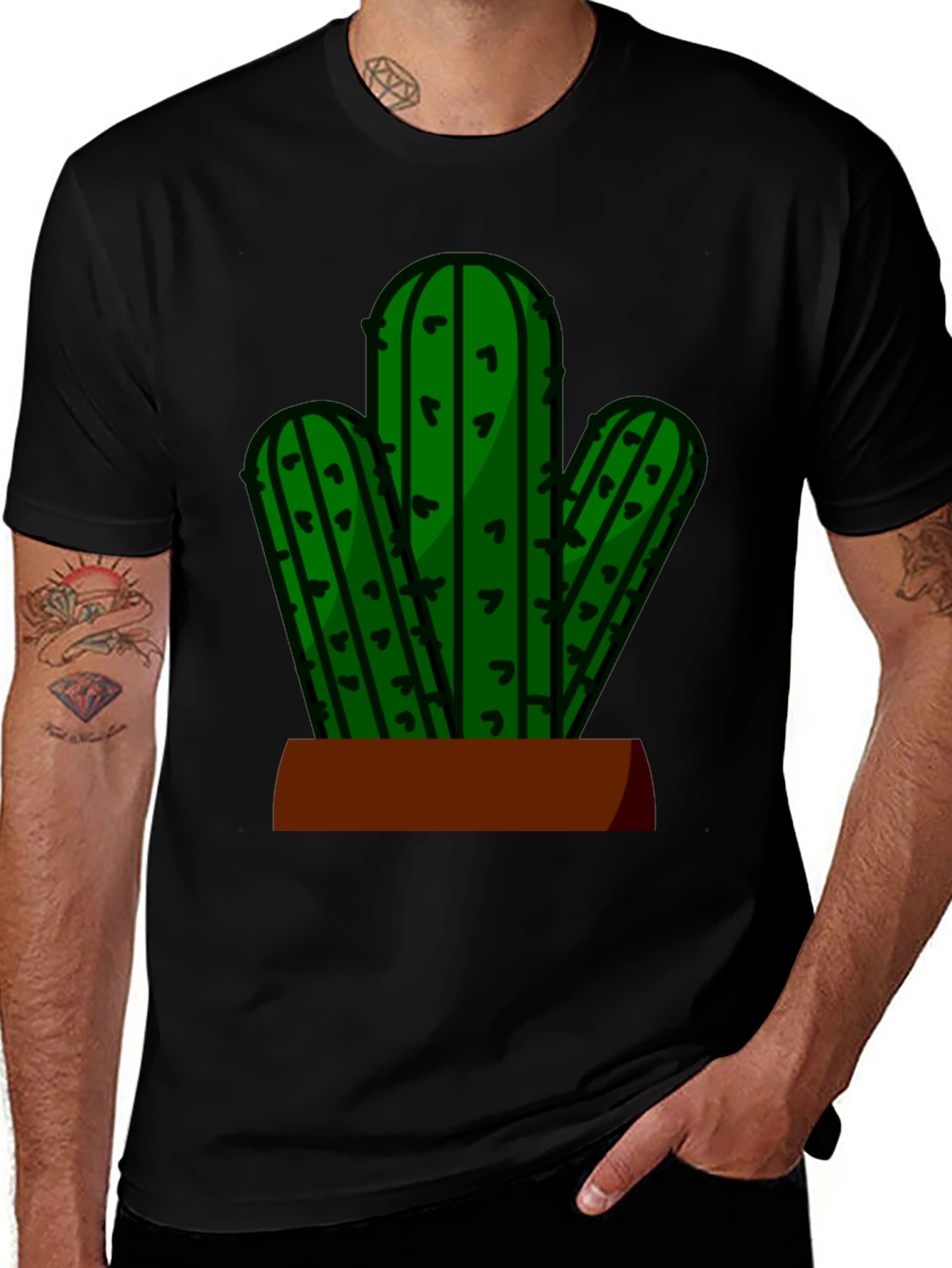 Camiseta Negra con Diseño de Cactus en Maceta