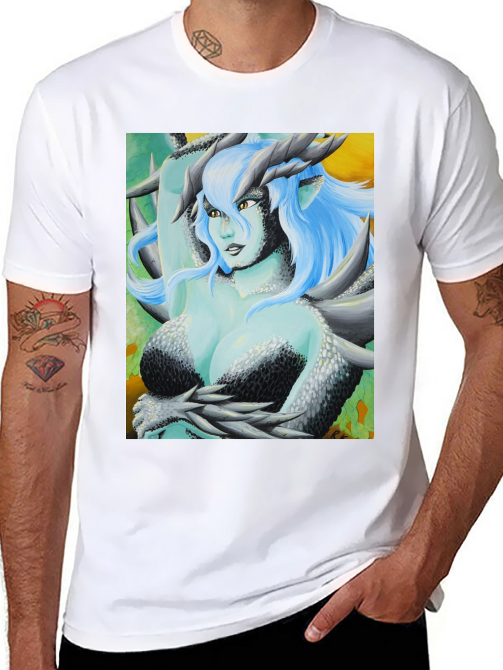 Camiseta Negra con Diseño de Dragona Fantasía