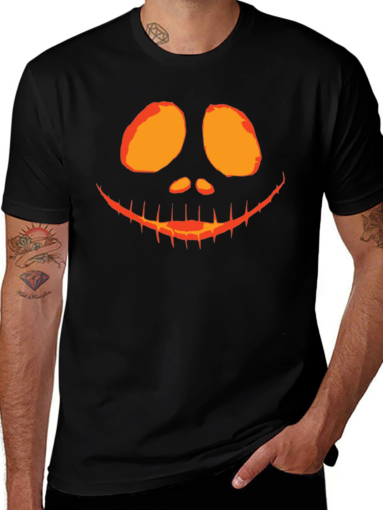Camiseta Negra con Diseño de Calabaza Halloween
