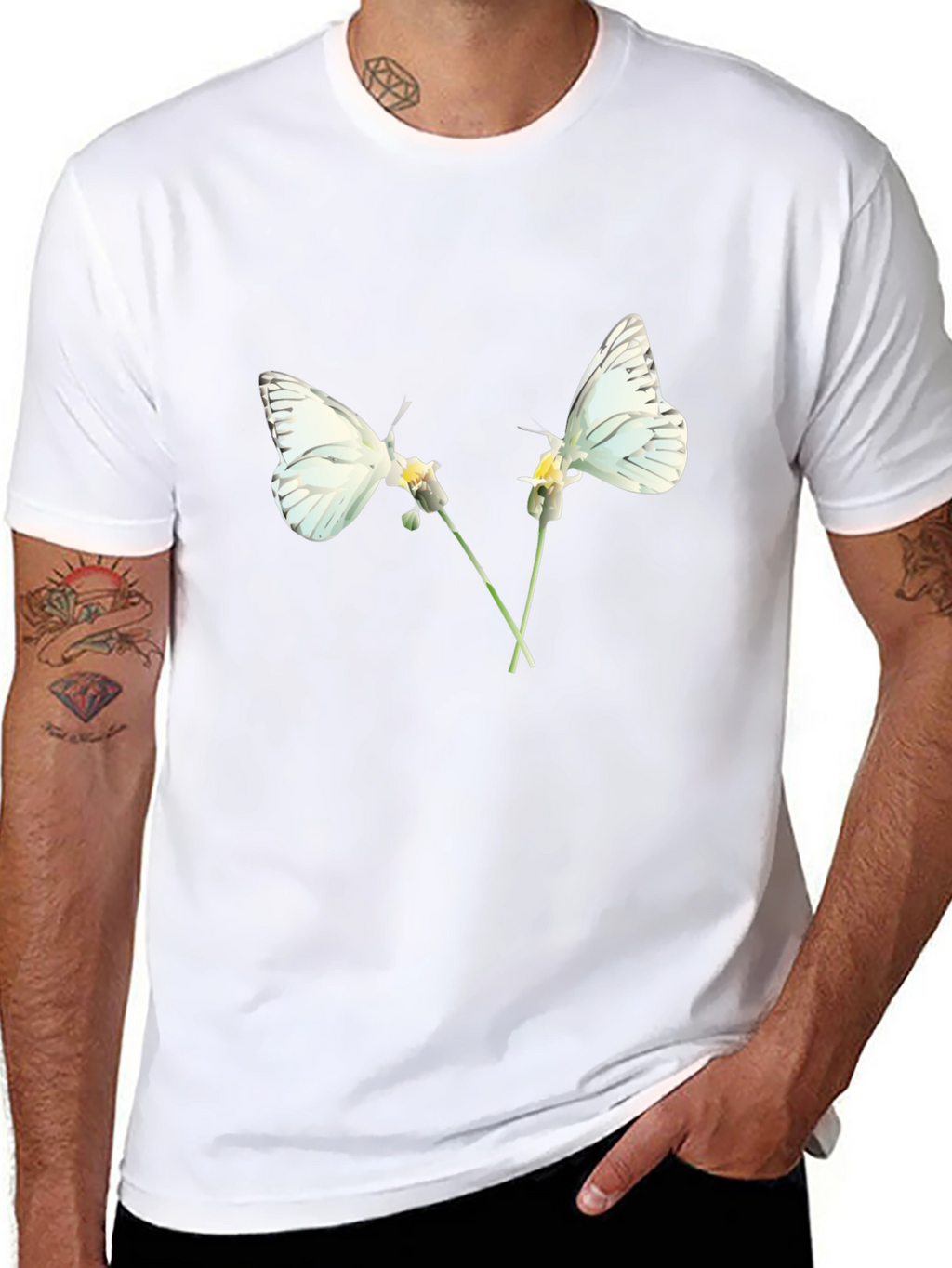 Camiseta Negra con Diseño de Mariposas Blancas