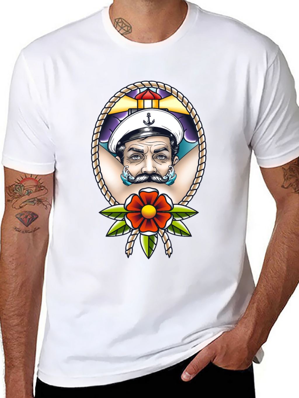 Camiseta Negra con Diseño de Marinero Tatuado