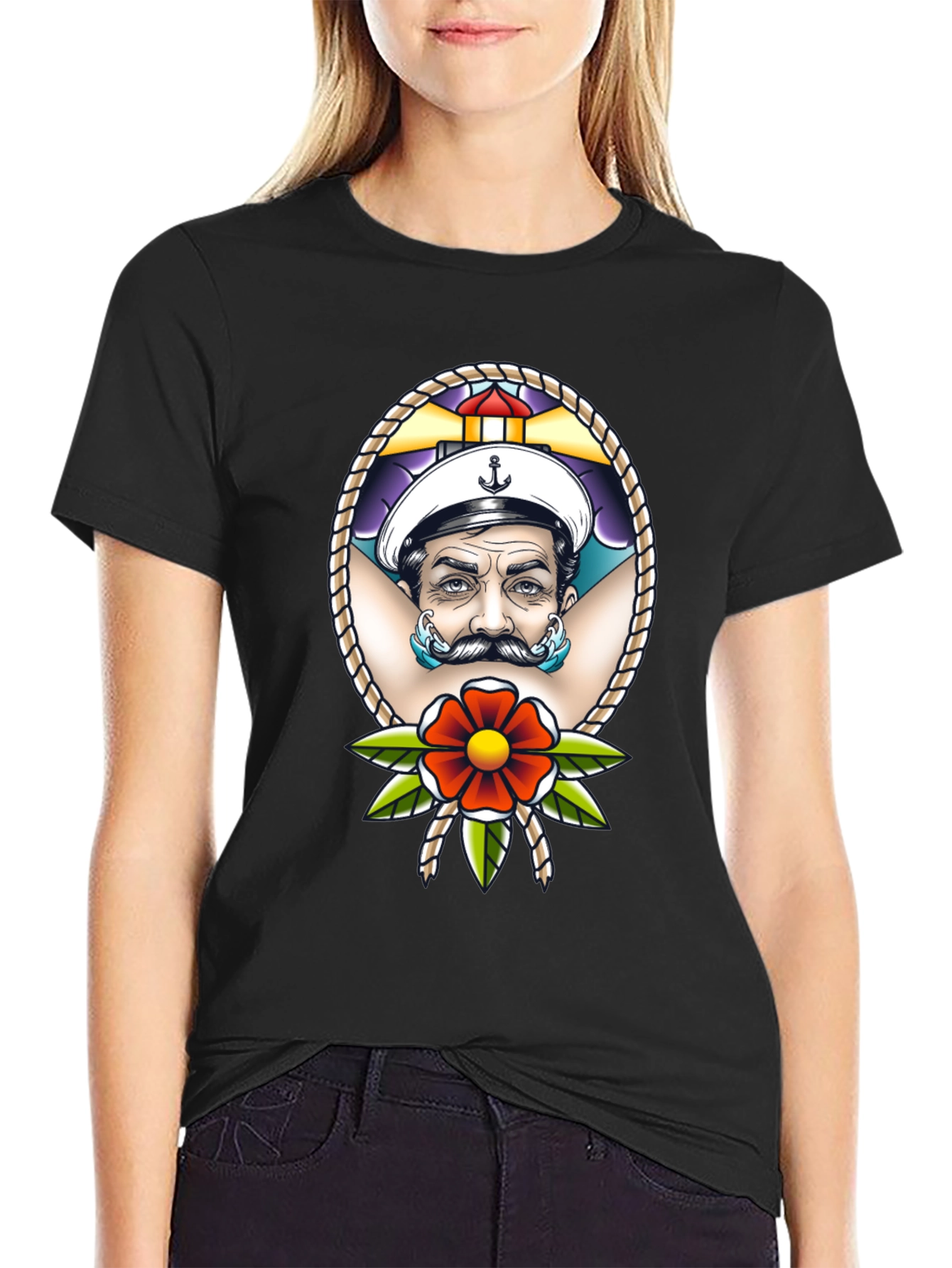 Camiseta Negra con Diseño de Marinero Tatuado