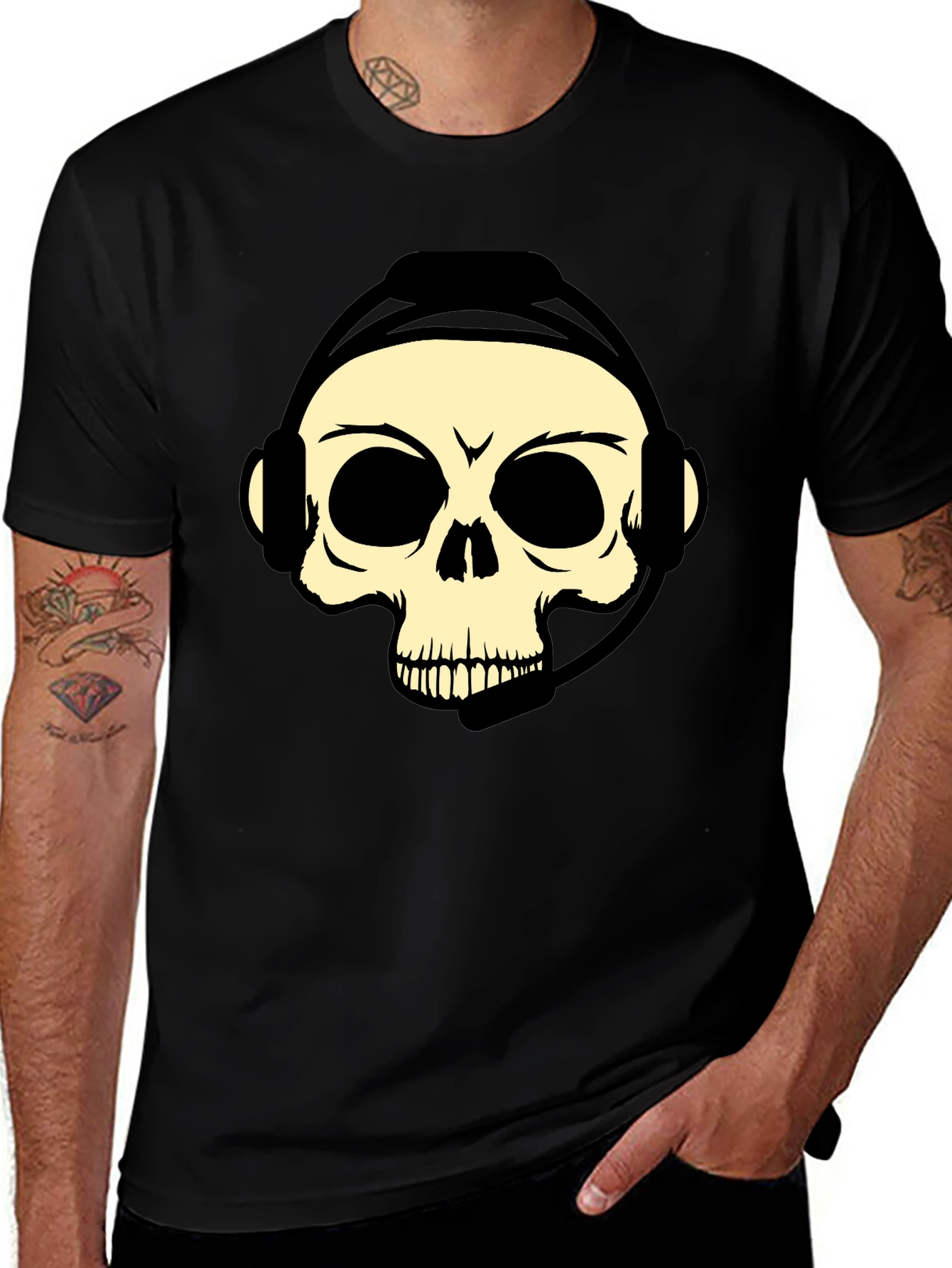 Camiseta Negra con Diseño de Calavera Gamer