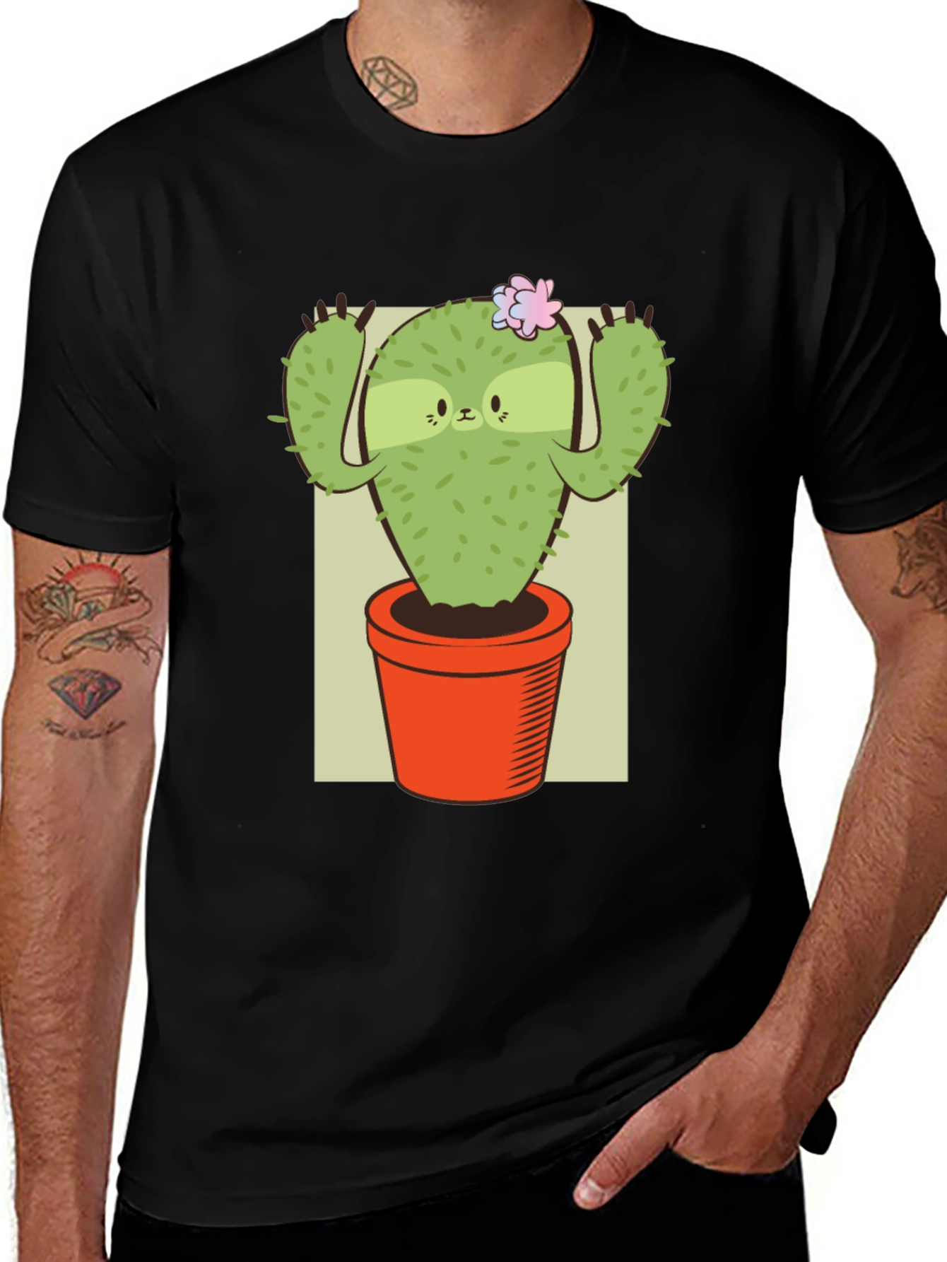 Camiseta Negra con Diseño de Cactus Perezoso