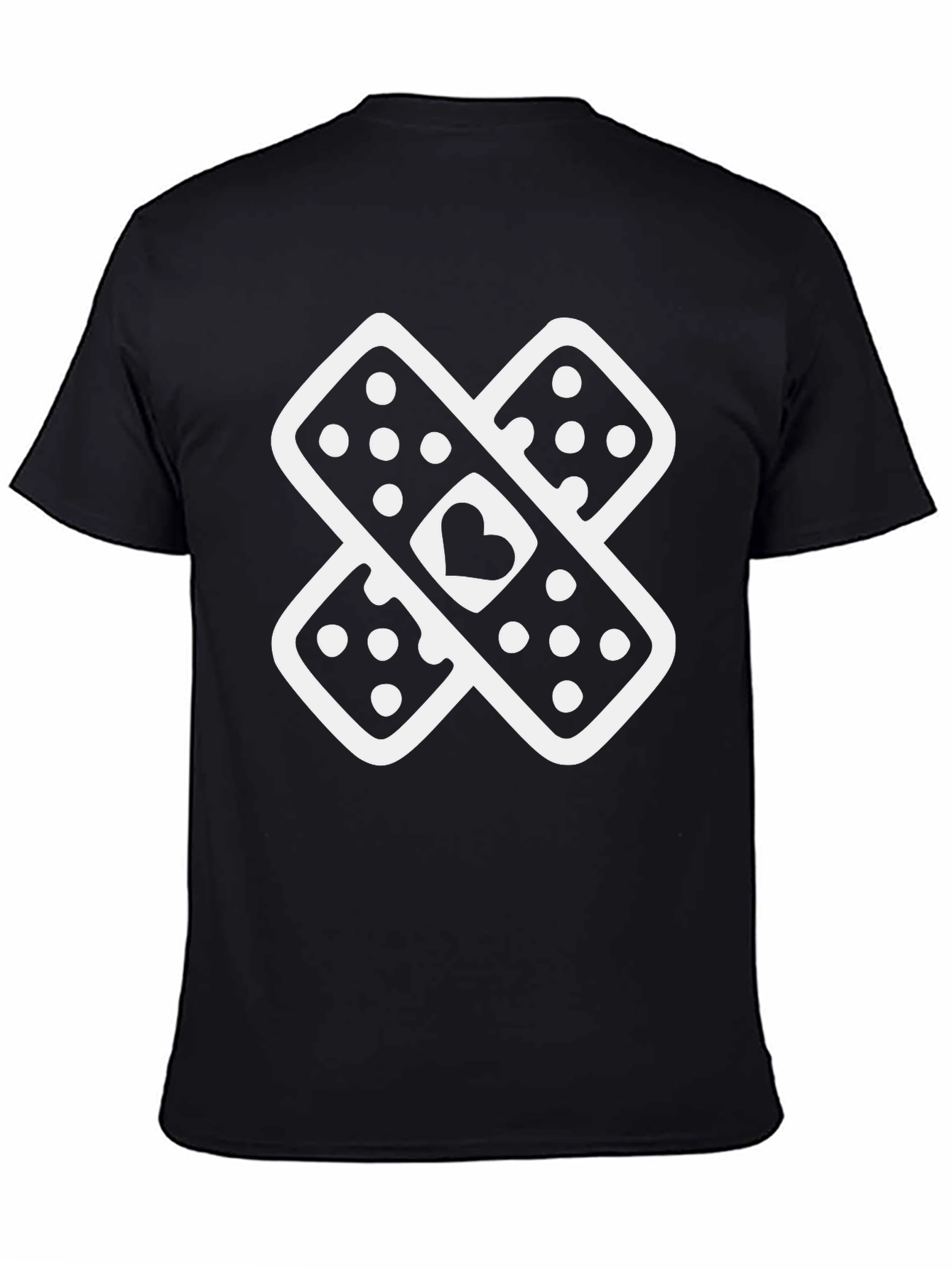 Camiseta Negra con Diseño de Curitas Cruzadas y Corazón