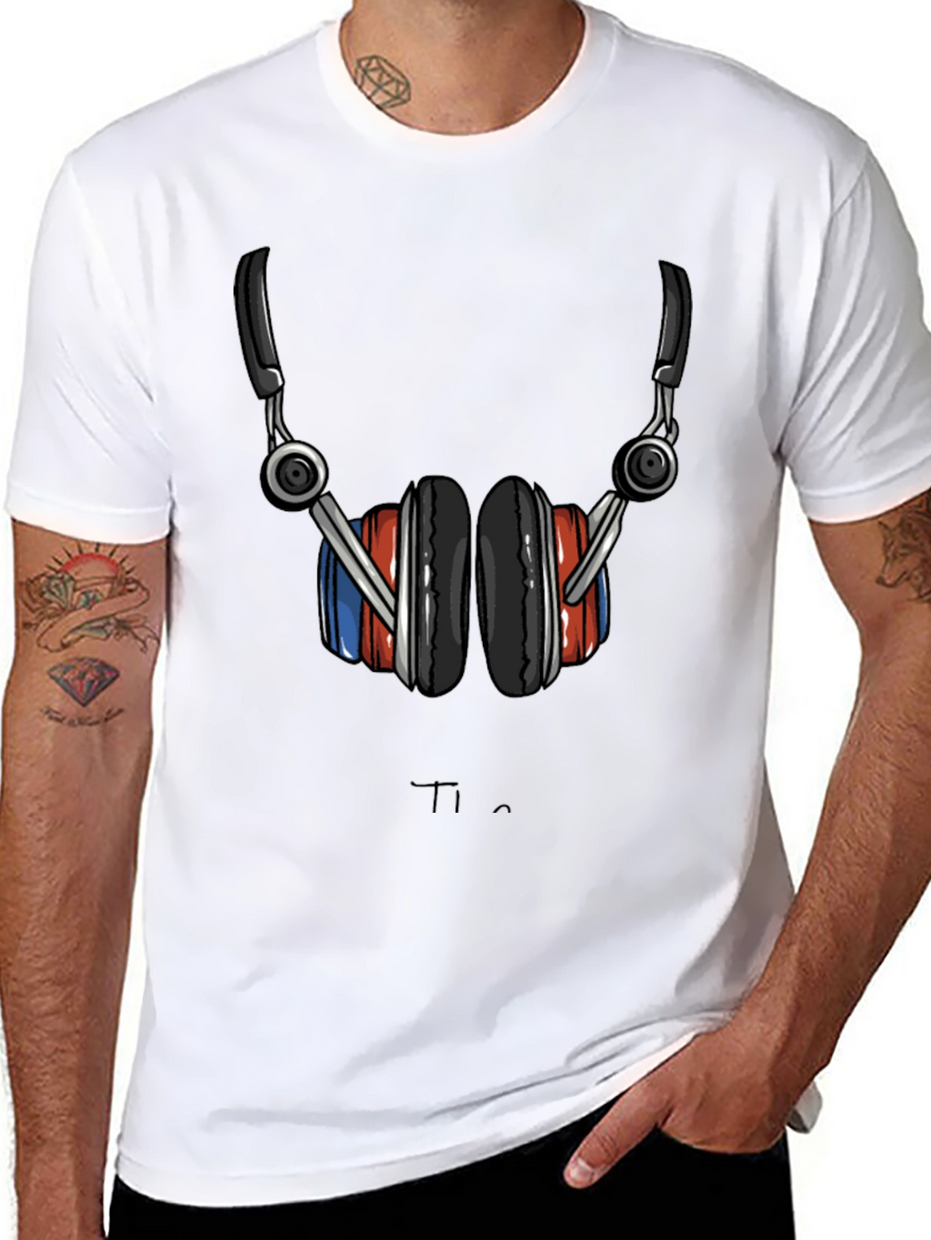 Camiseta Negra con Diseño de Audífonos Estilizados