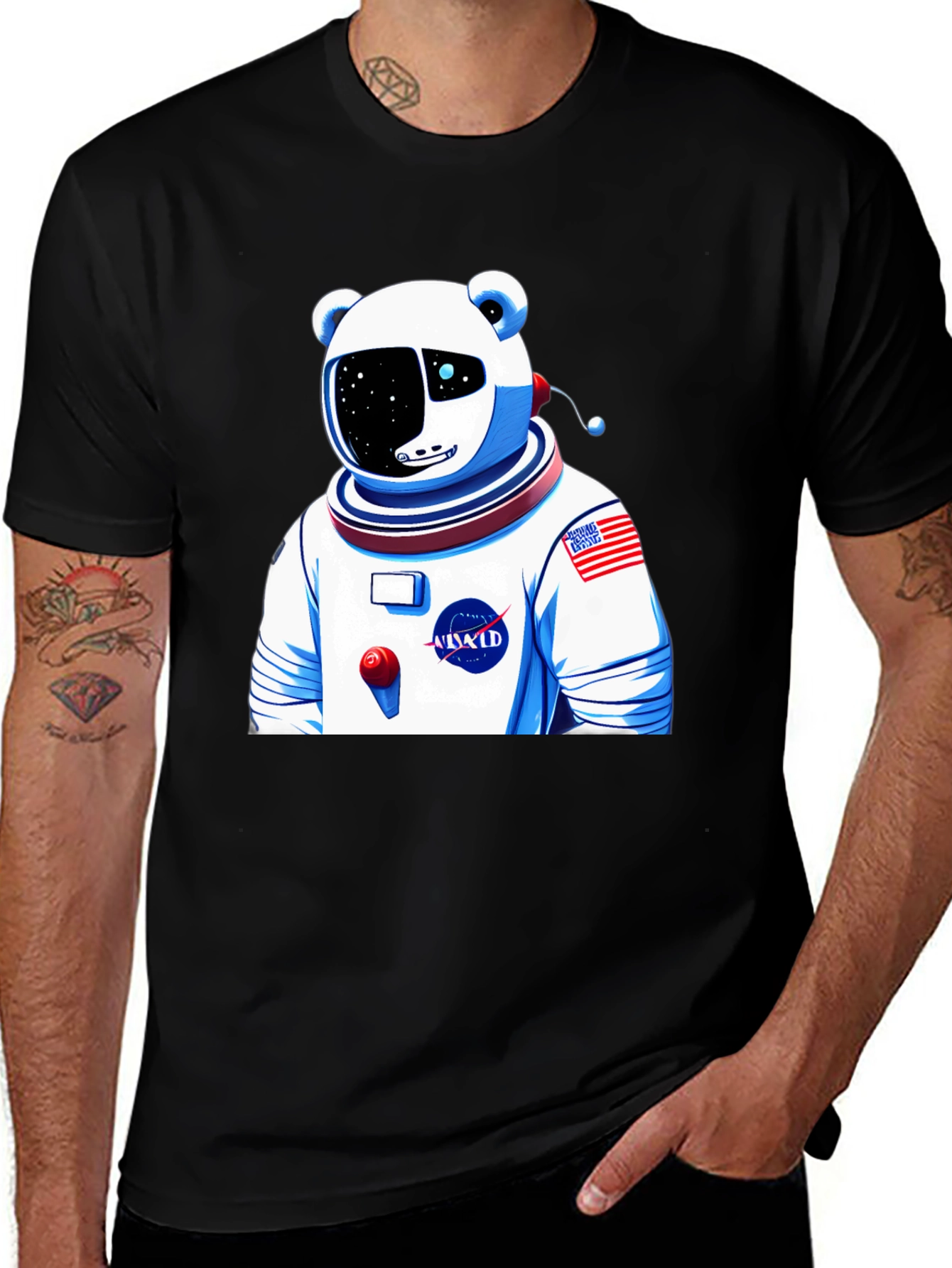 Camiseta Negra con Diseño Astronauta Oso Polar