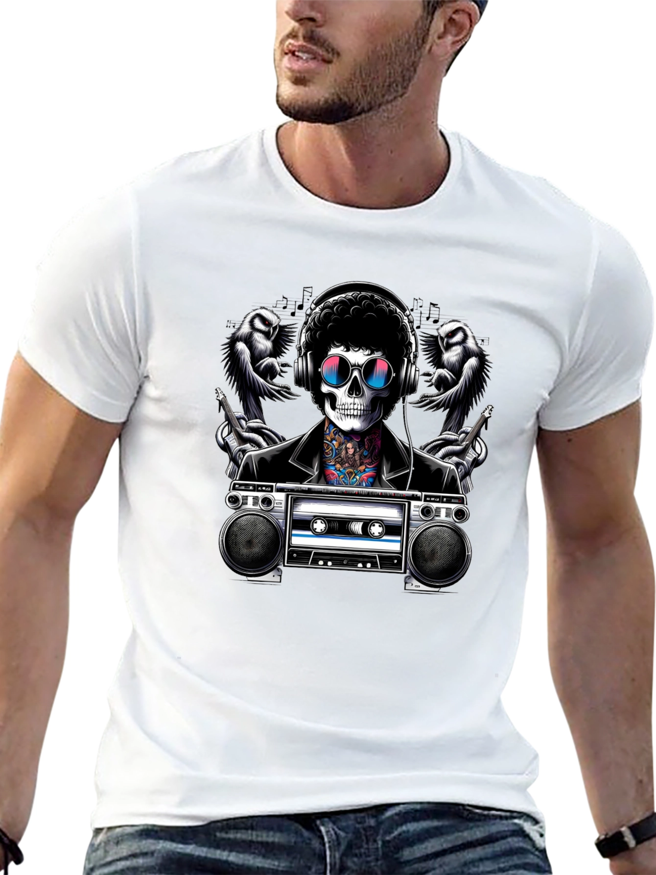 Camiseta negra con diseño de calavera musical retro