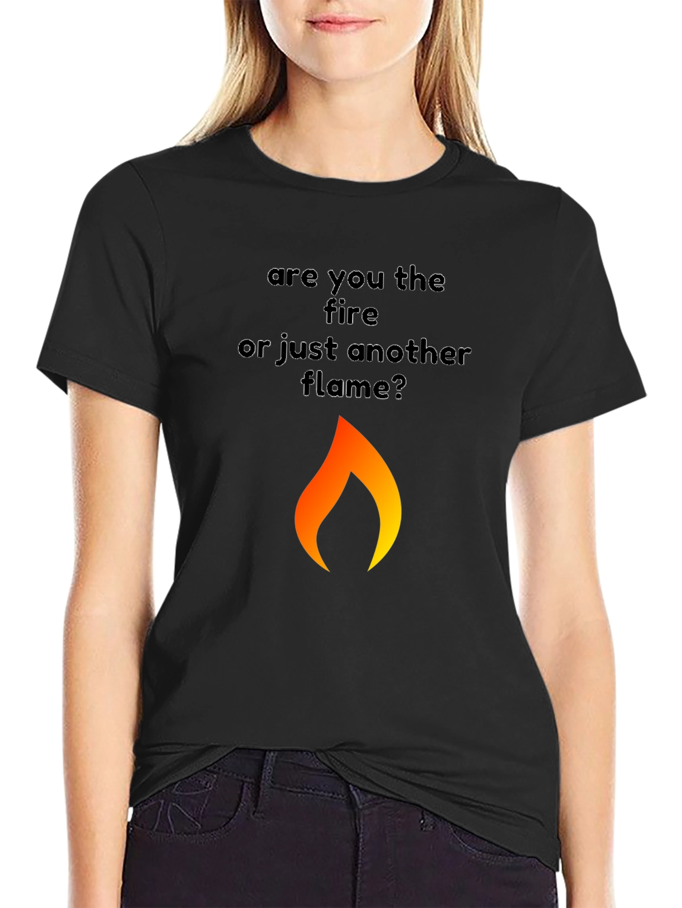 Camiseta Negra con Diseño de Fuego Inspirador