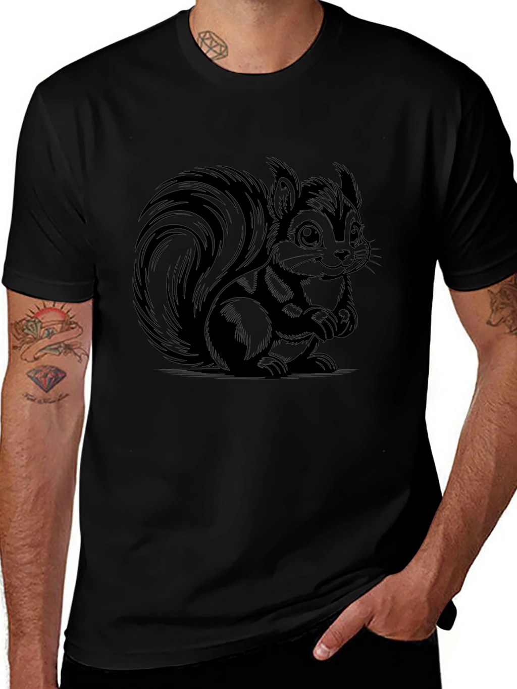 Camiseta Negra con Dibujo de Ardilla Animada