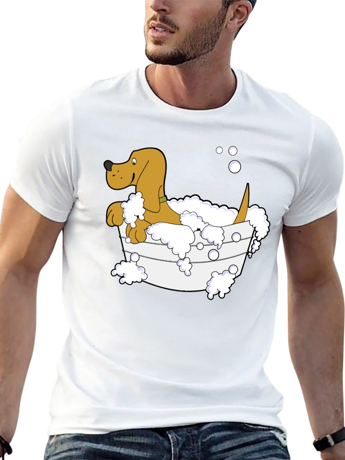 Camiseta Negra con Diseño de Perro en Bañera