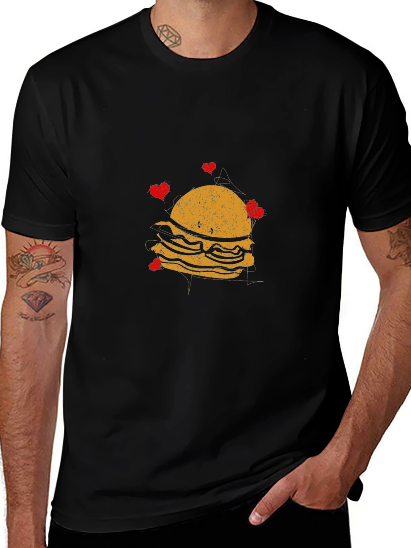 Camiseta Negra con Diseño de Hamburguesa y Corazones