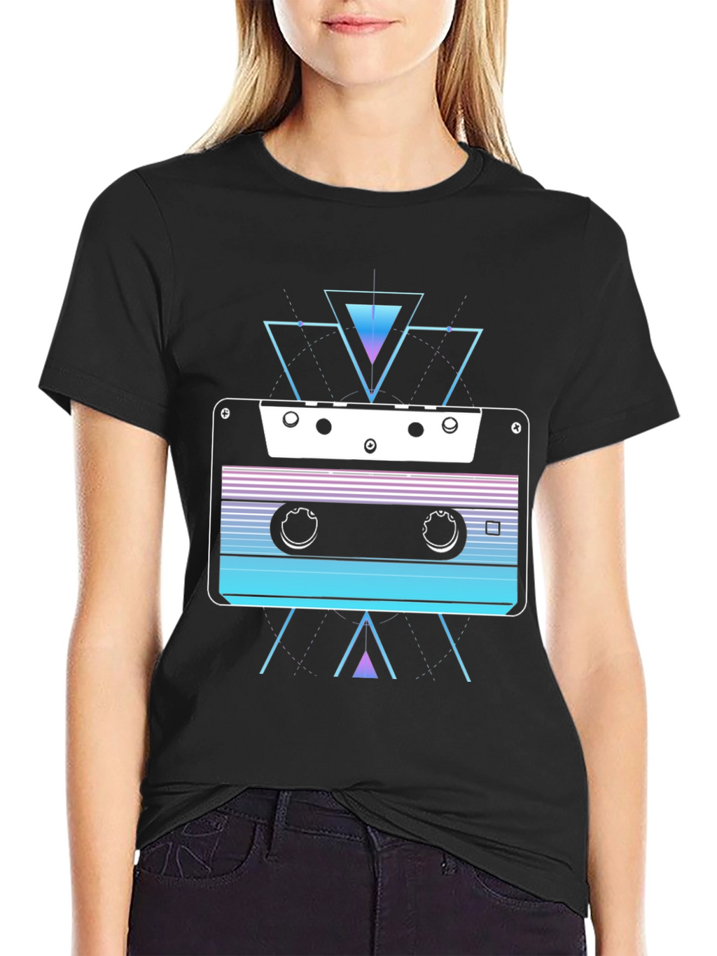 Camiseta Negra con Diseño Cassette Retro