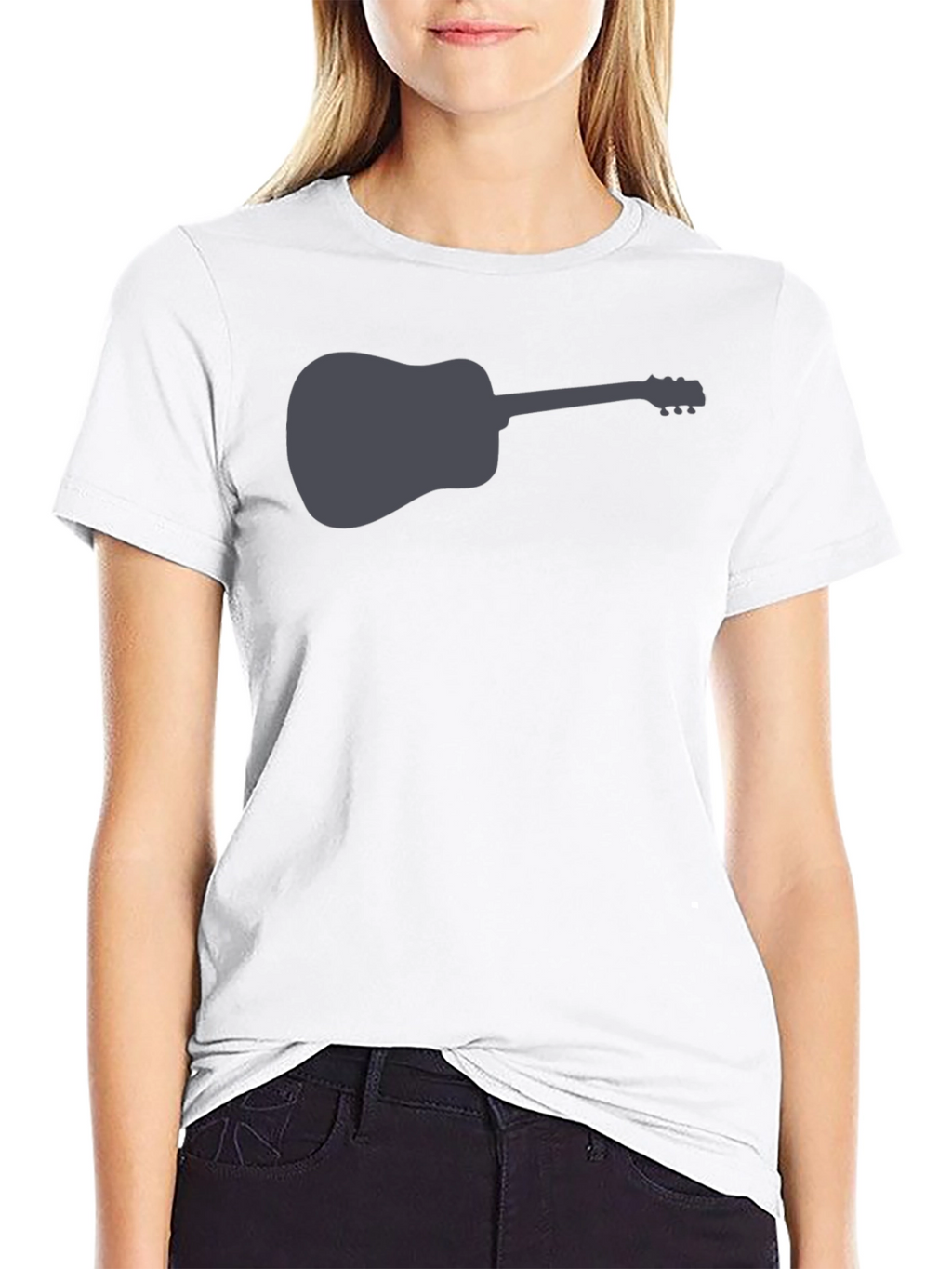 Camiseta Negra con Diseño de Guitarra Acústica