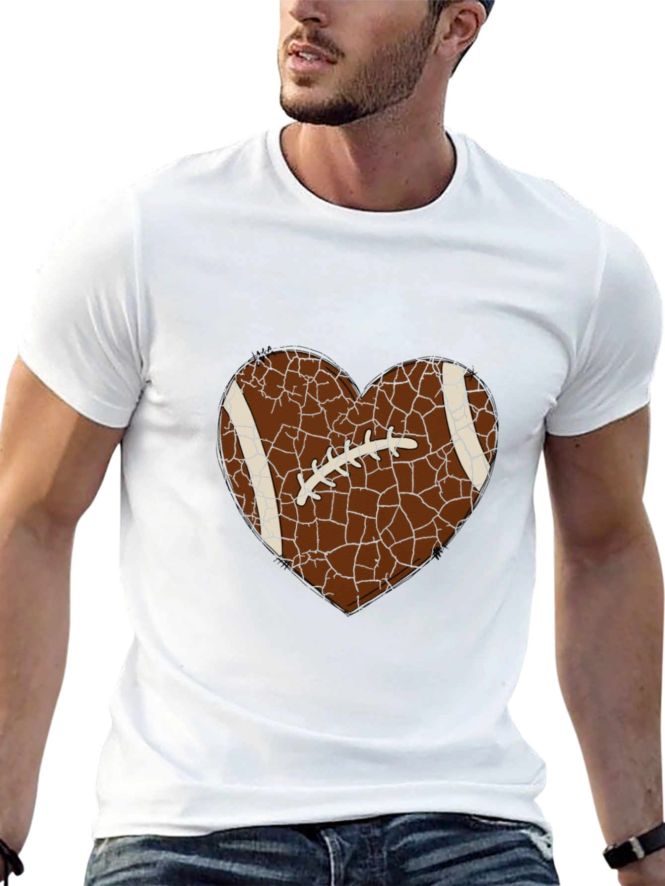 Camiseta Negra con Corazón de Fútbol Americano