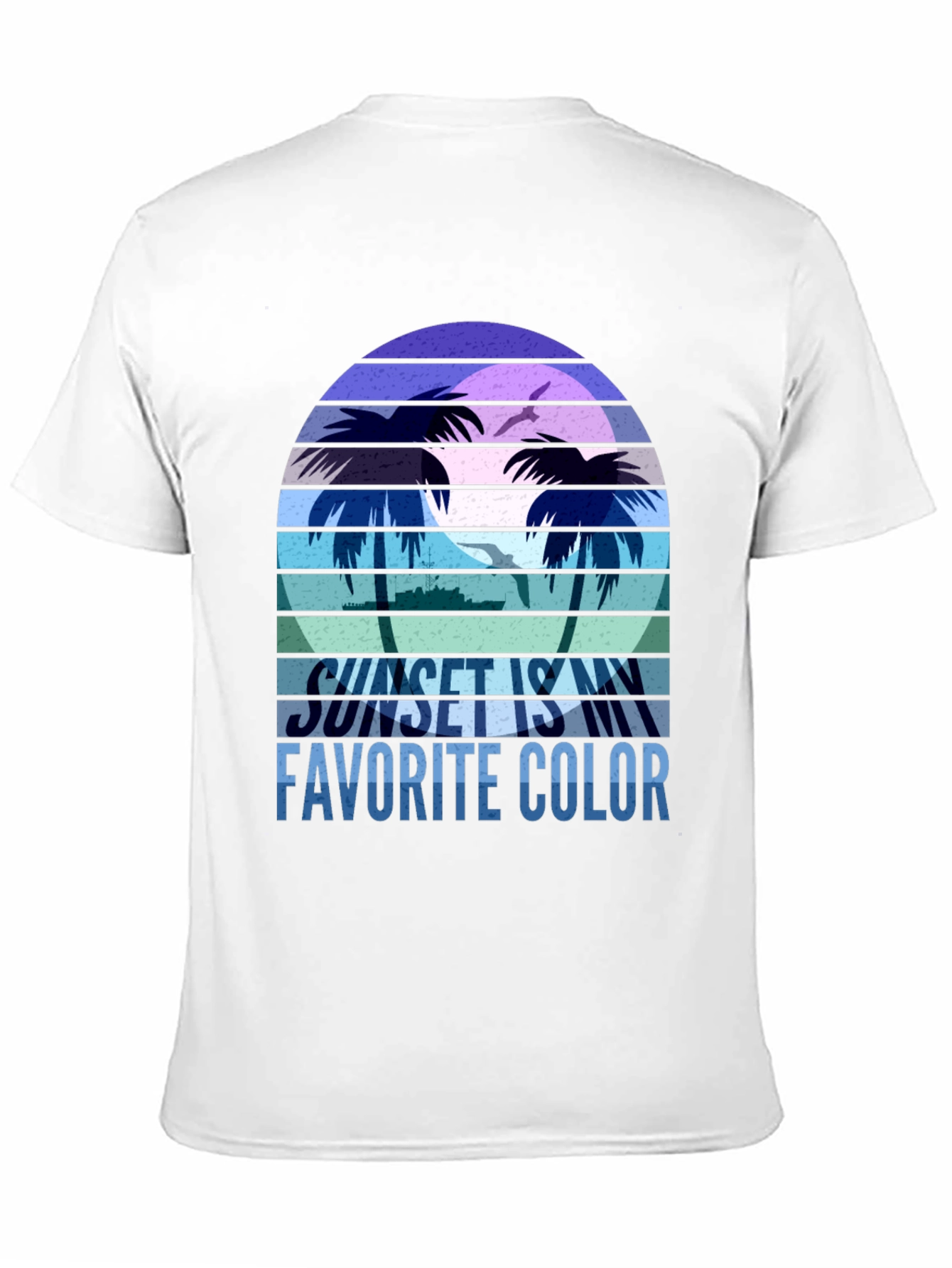 Camiseta Negra con Diseño de Atardecer Tropical