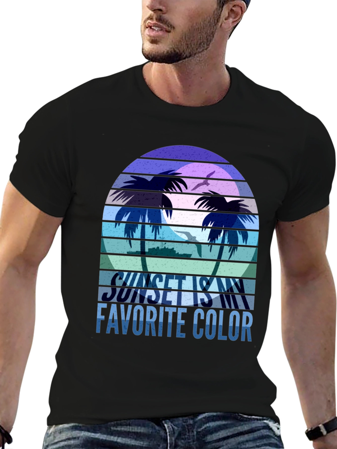 Camiseta Negra con Diseño de Atardecer Tropical
