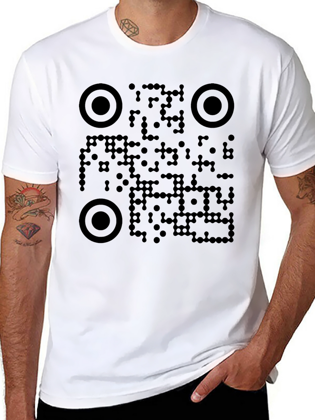 Camiseta Negra con Diseño de Código QR