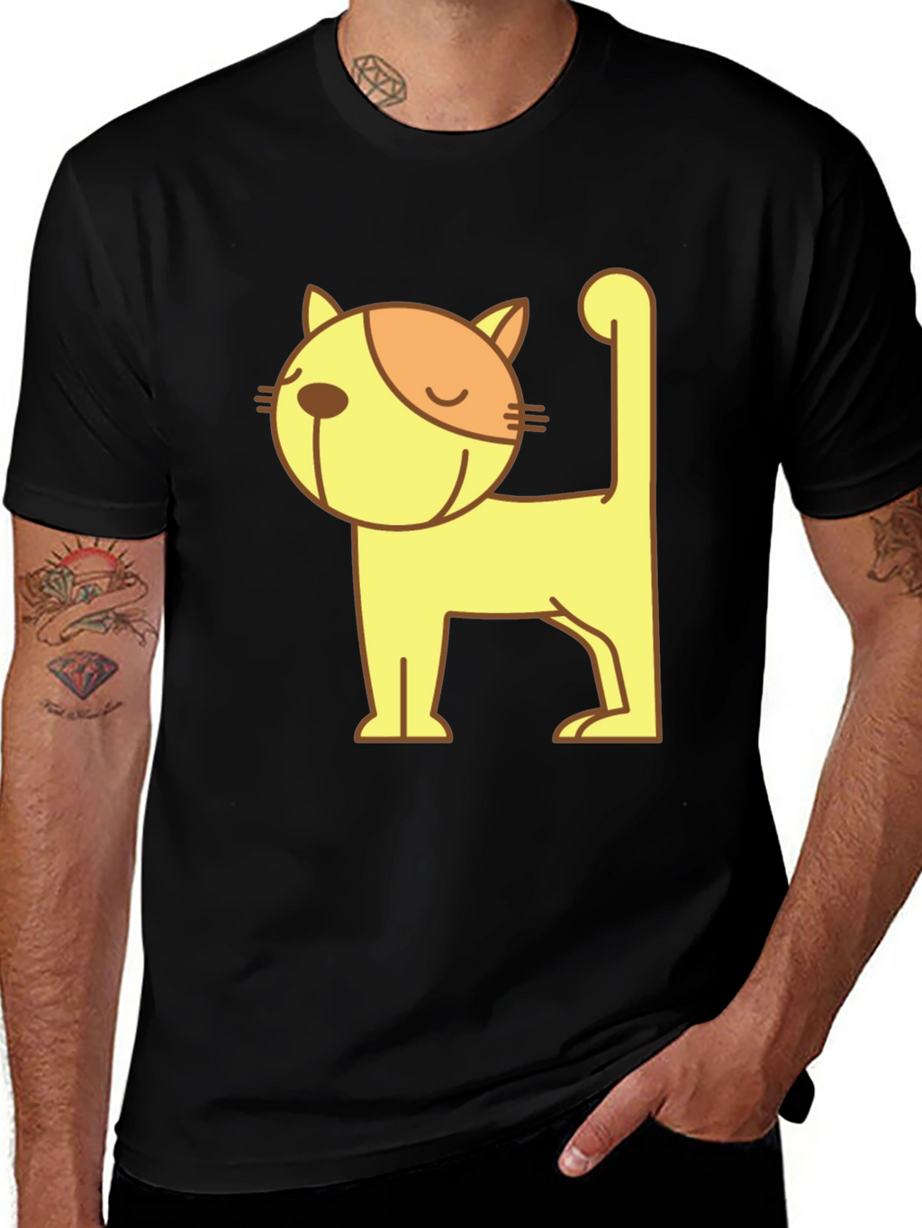 Camiseta Negra con Diseño de Gato Amarillo