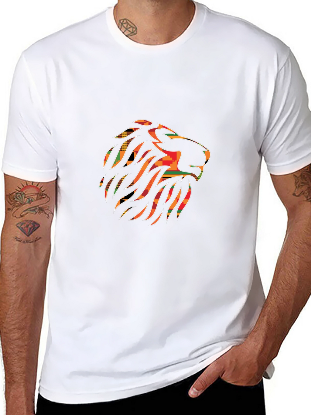 Camiseta Negra con Diseño de León Africano