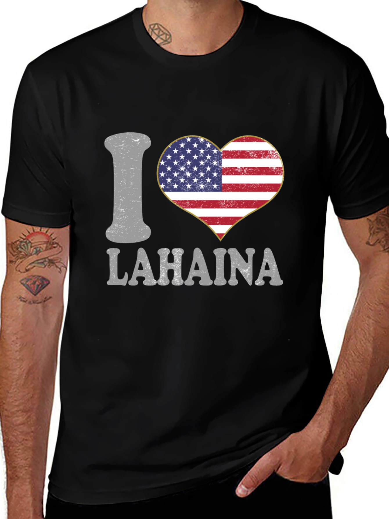 Camiseta Negra Amo Lahaina con Diseño de Bandera Americana