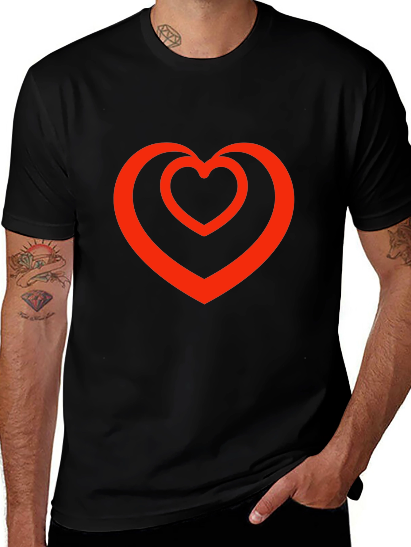 Camiseta Negra con Diseño de Corazón Rojo