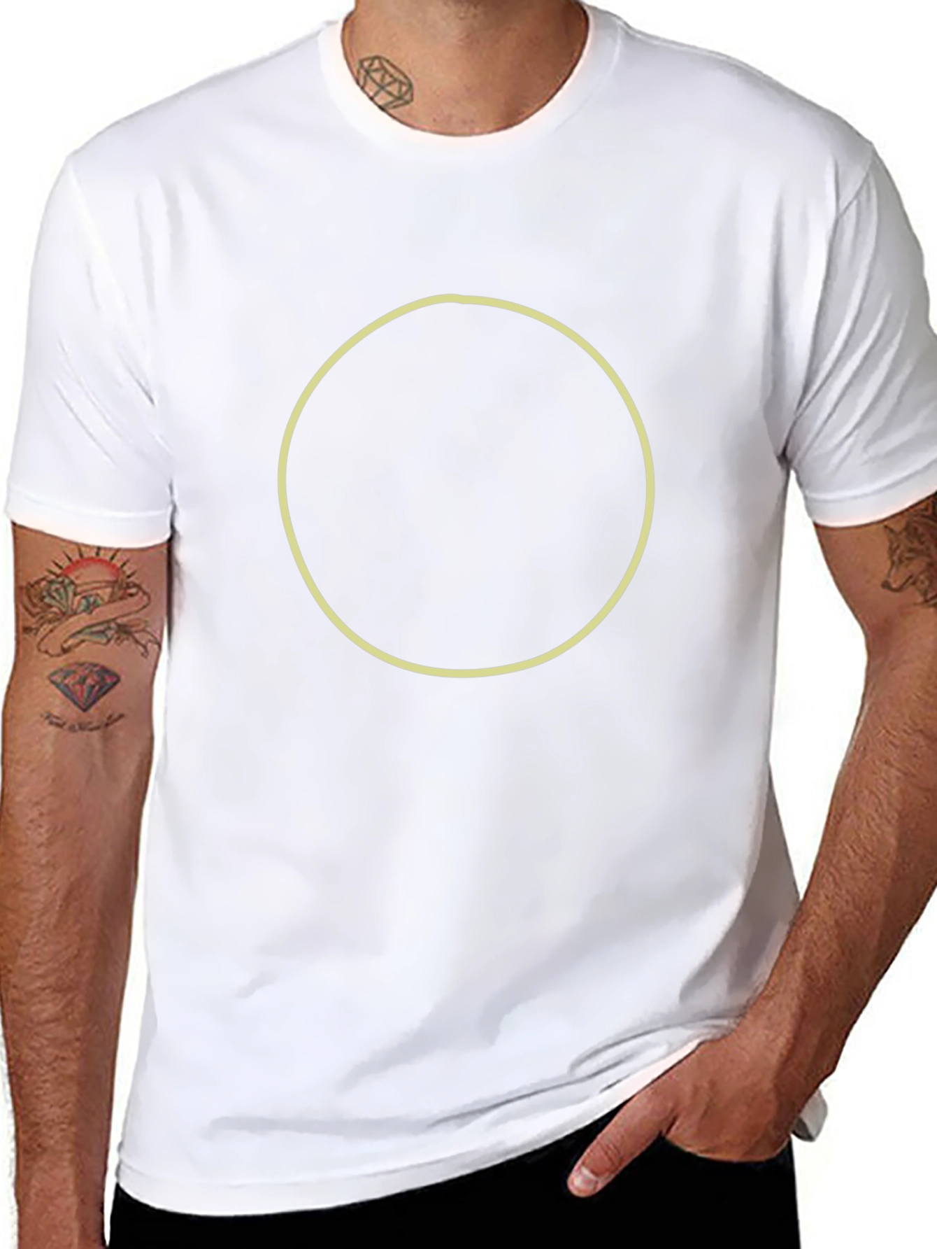 Camiseta Negra Casual con Diseño Circular