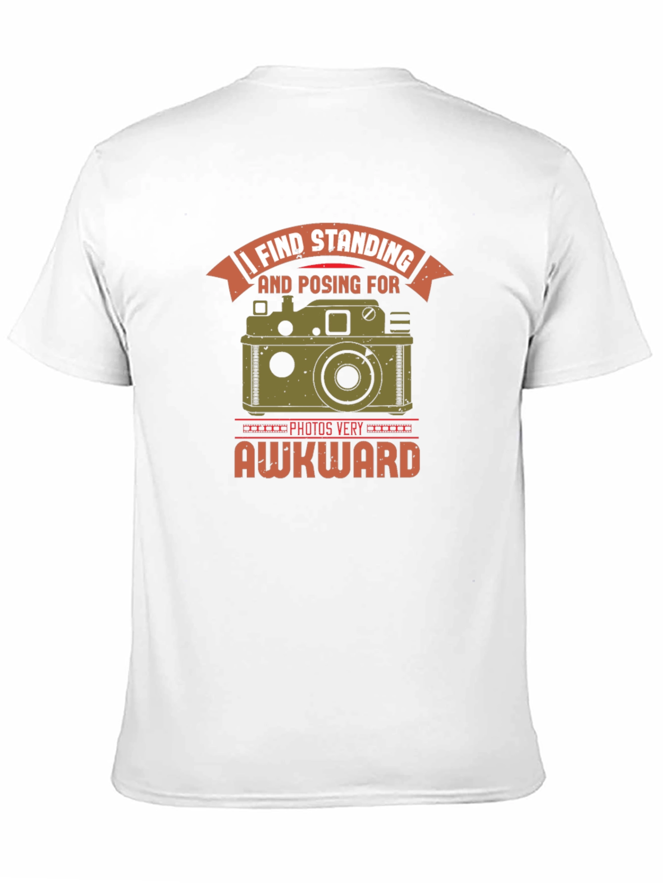 Camiseta Negra con Diseño de Cámara Retro y Frase Graciosa