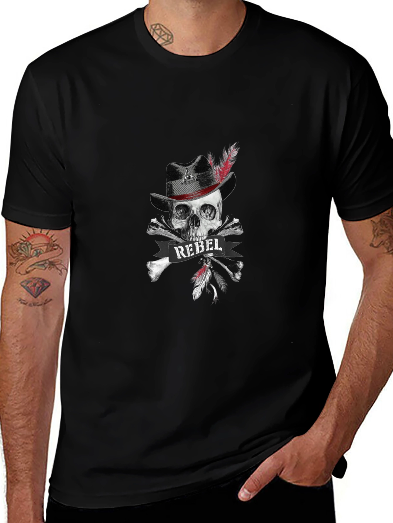 Camiseta Negra Calavera Rebelde con Sombrero