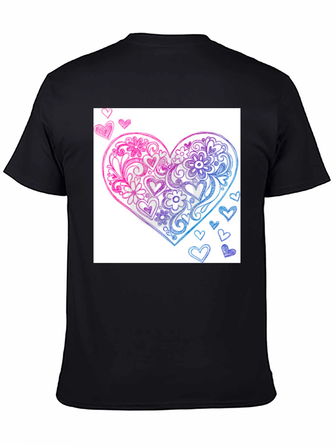 Camiseta Negra con Corazón Floral Rosa y Azul