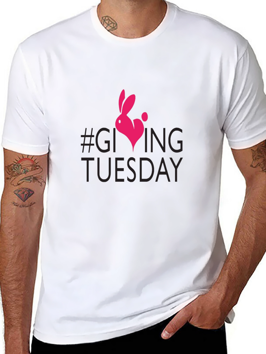 Camiseta Negra #GivingTuesday con Conejo Corazón