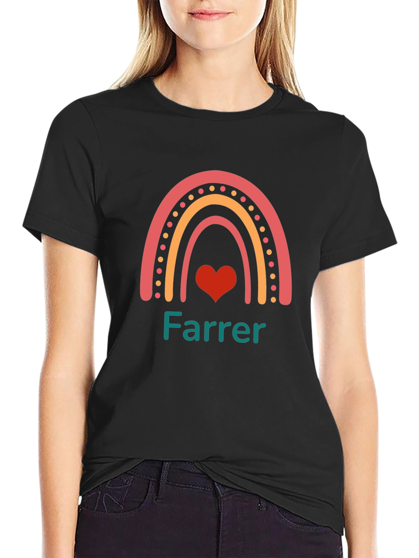 Camiseta Negra con Arcoíris y Corazón - Farrer