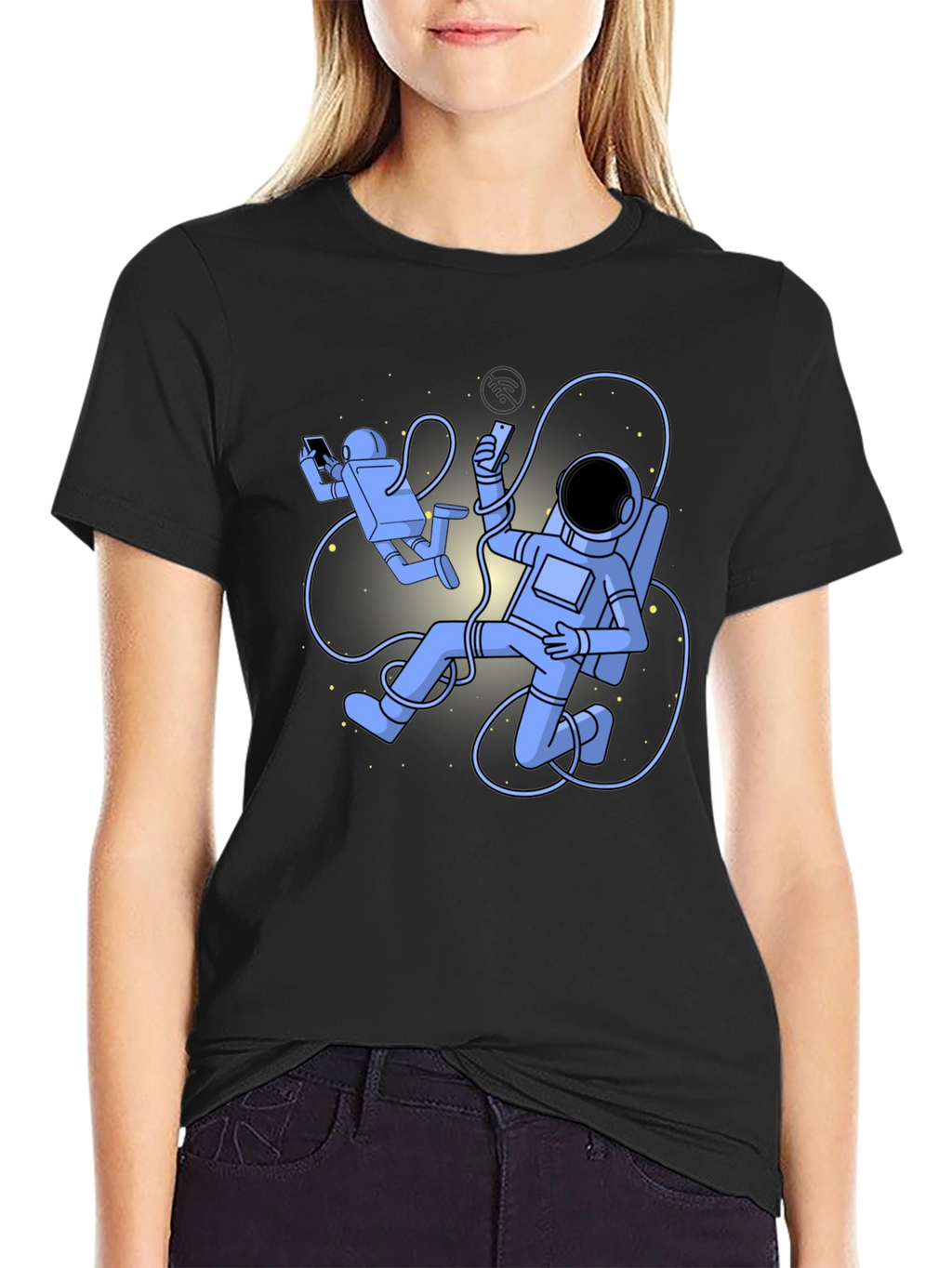 Camiseta Negra con Diseño de Astronautas Digitales