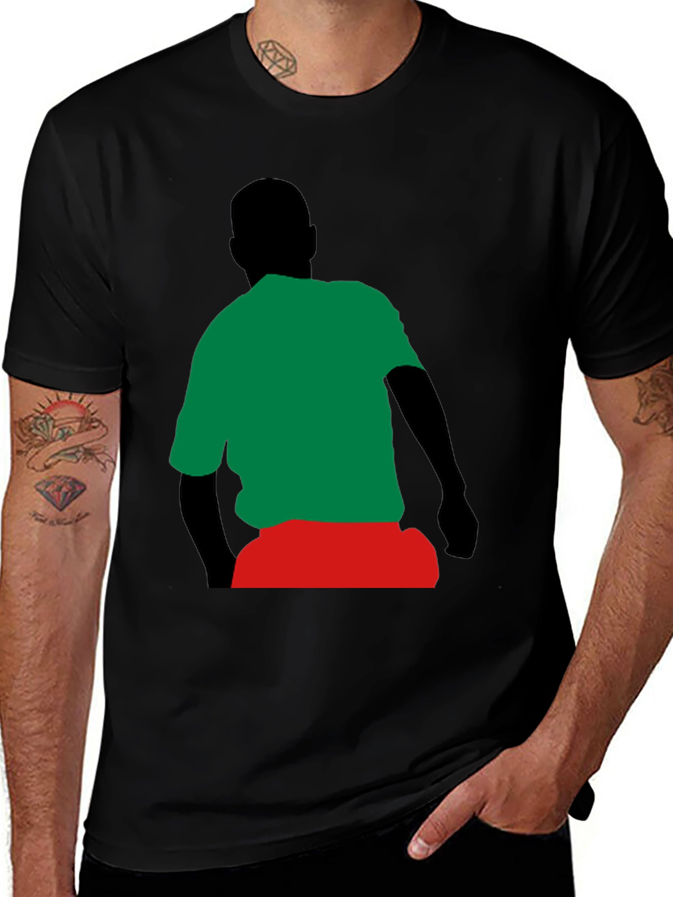 Camiseta Negra con Diseño Abstracto de Persona a Color