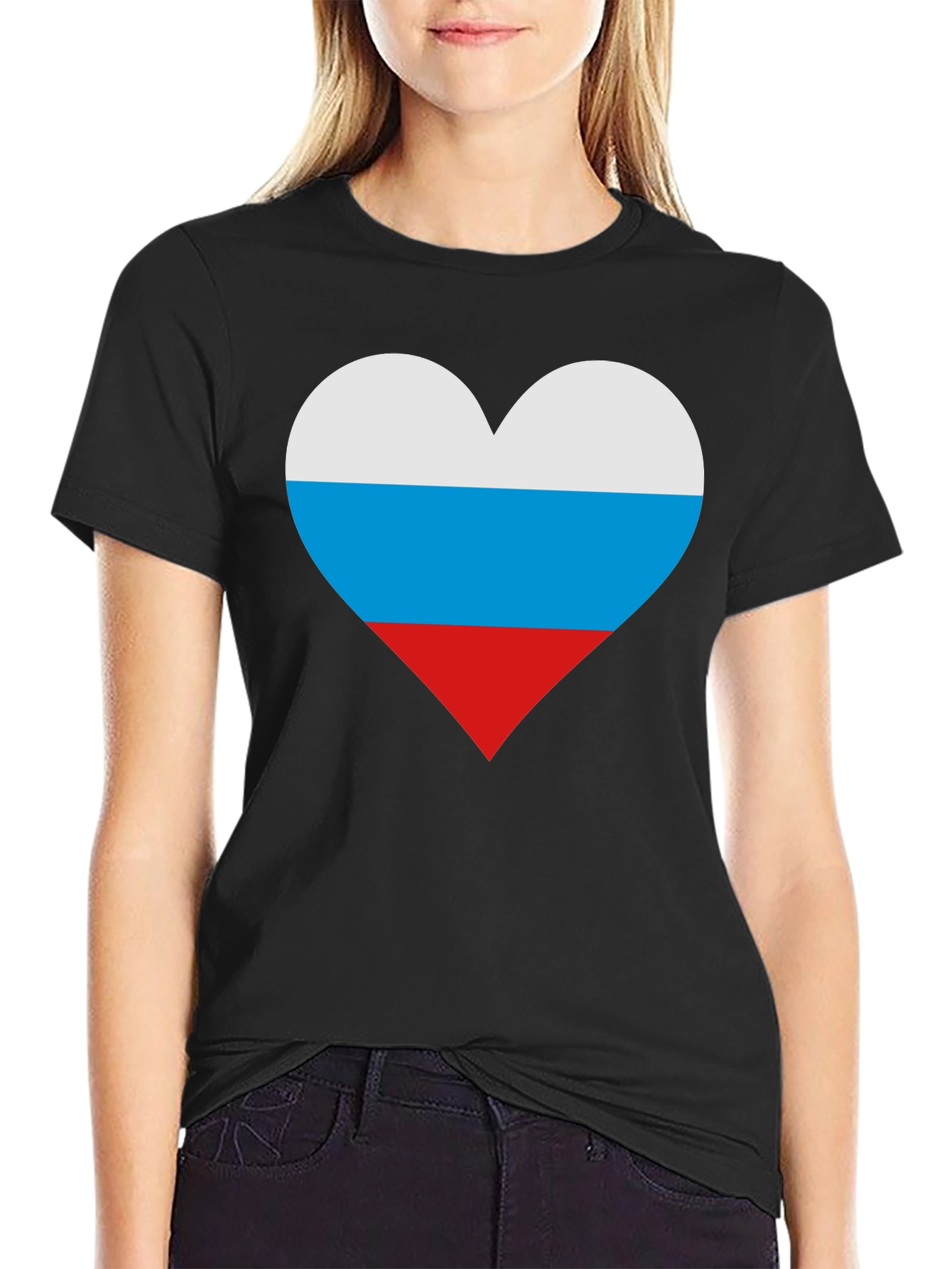 Camiseta Negra con Corazón Bandera Rusa