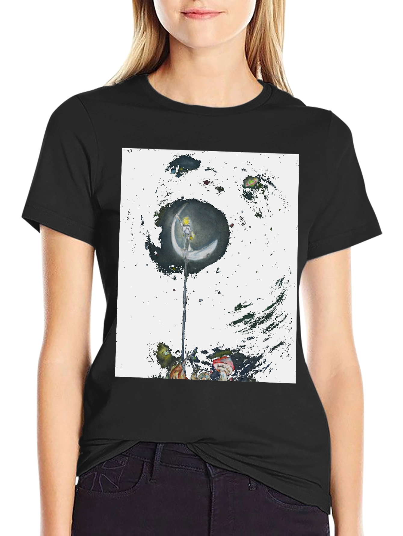 Camiseta Negra con Diseño Artístico de Luna