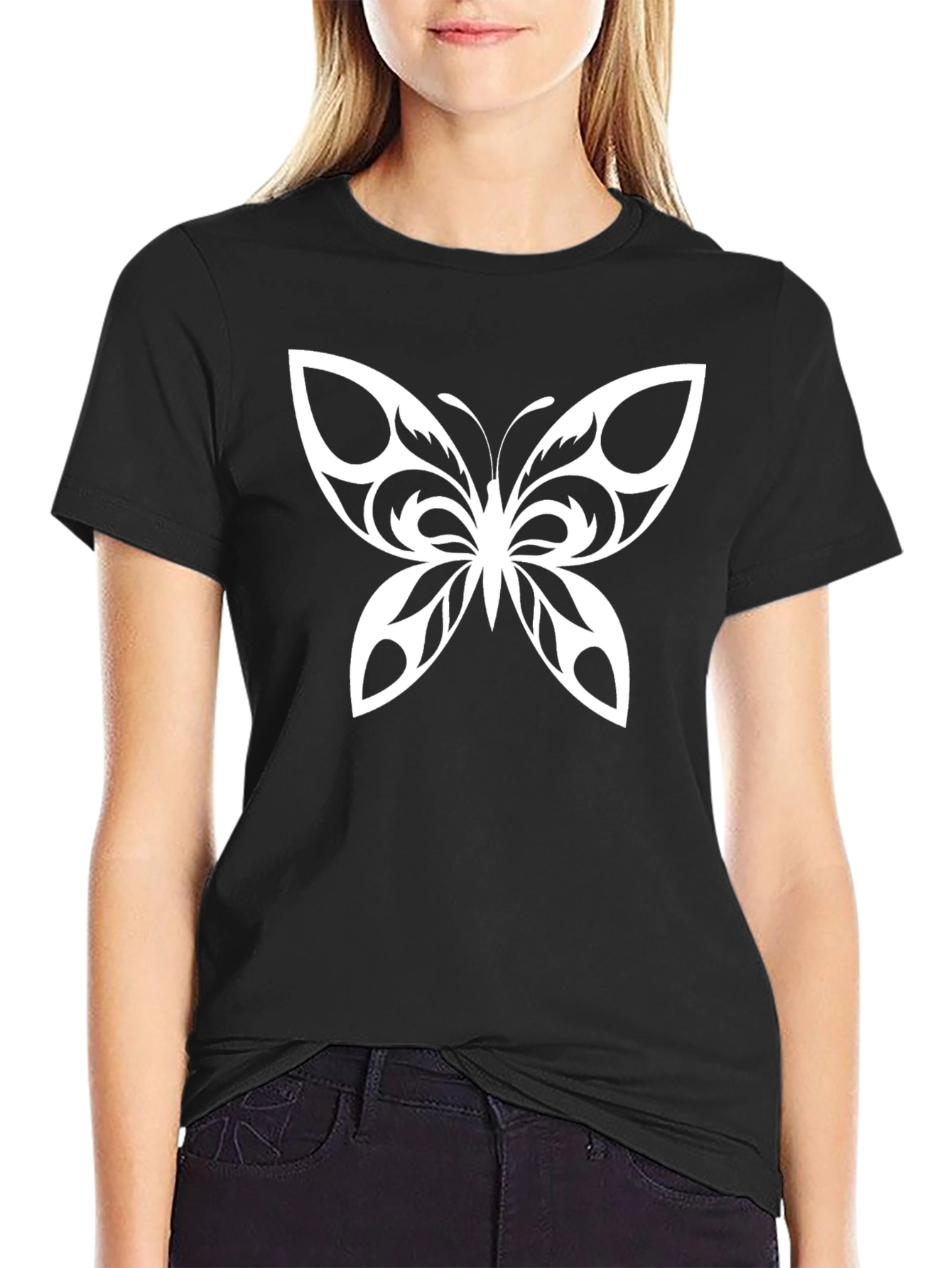 Camiseta Negra con Diseño de Mariposa Blanca